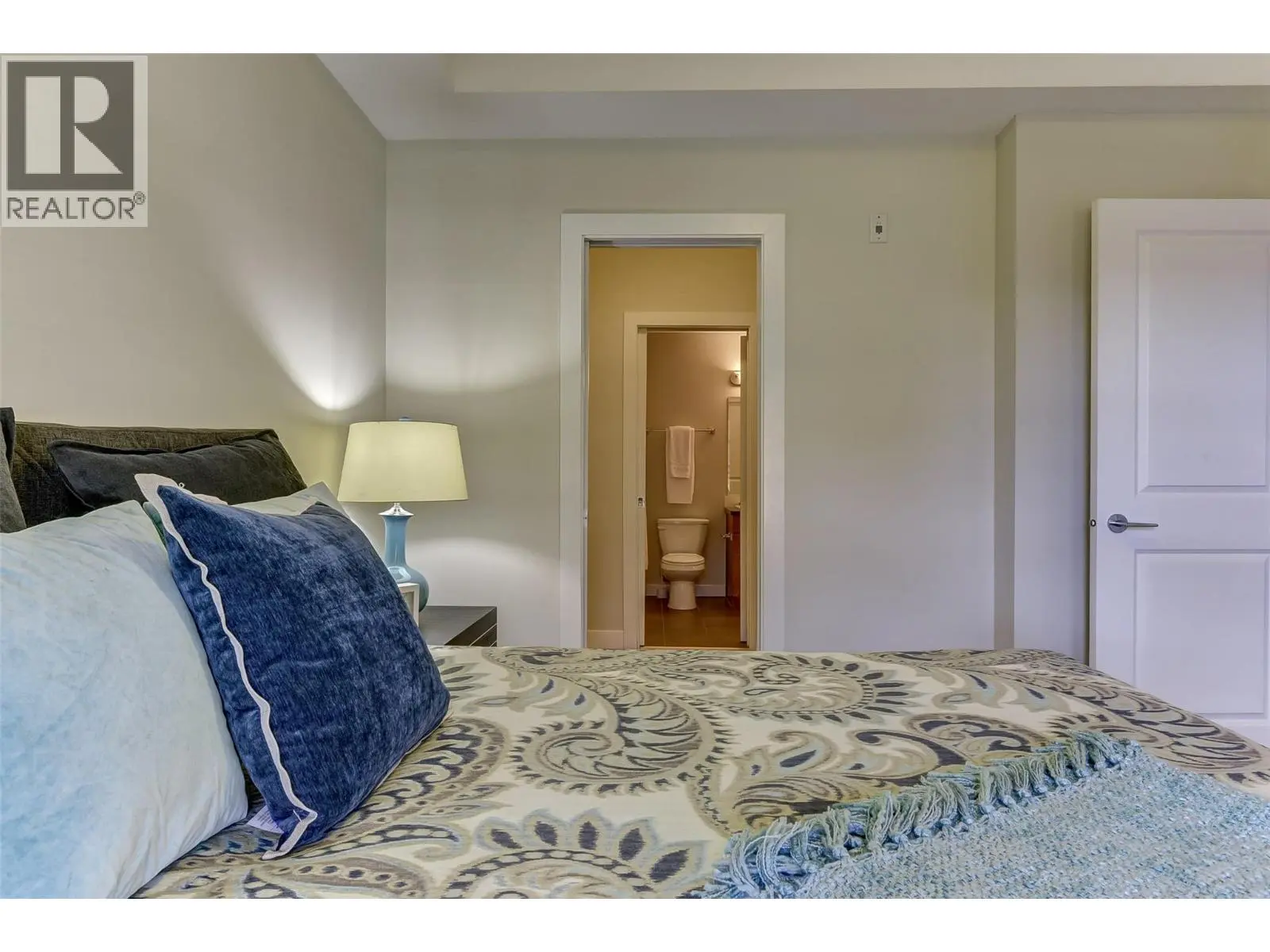 3220 Skyview Lane Unit# 202. West Kelowna, British Columbia