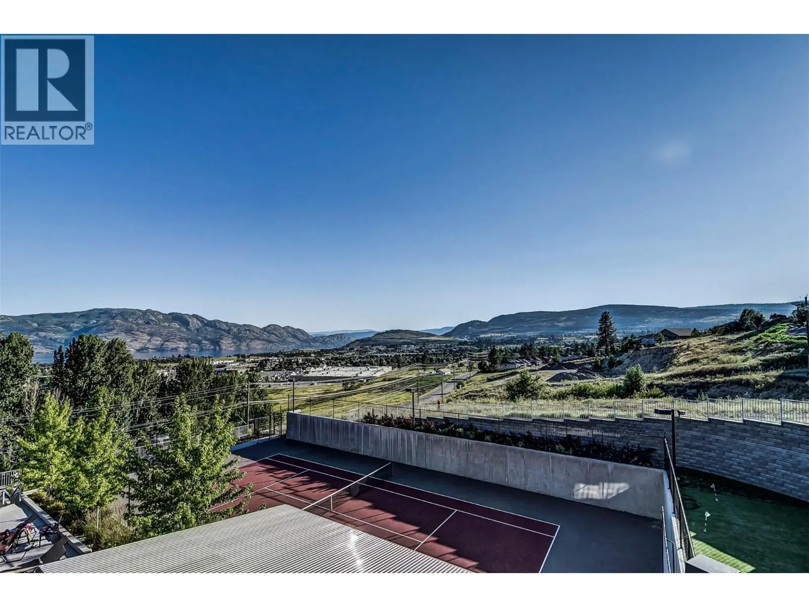 3220 Skyview Lane Unit# 202. West Kelowna, British Columbia