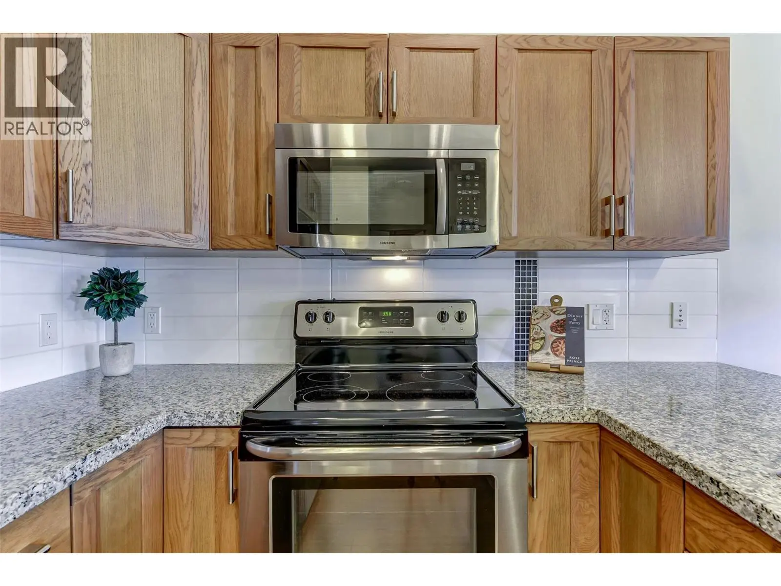 3220 Skyview Lane Unit# 202. West Kelowna, British Columbia