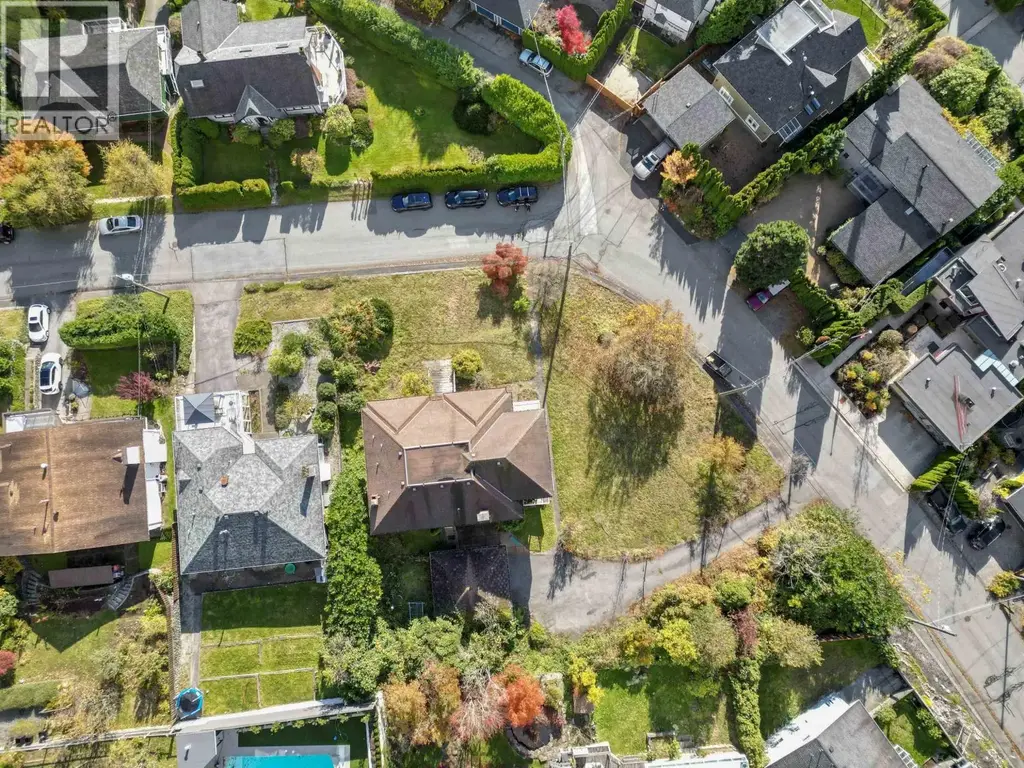 404 Somerset Street, North Vancouver