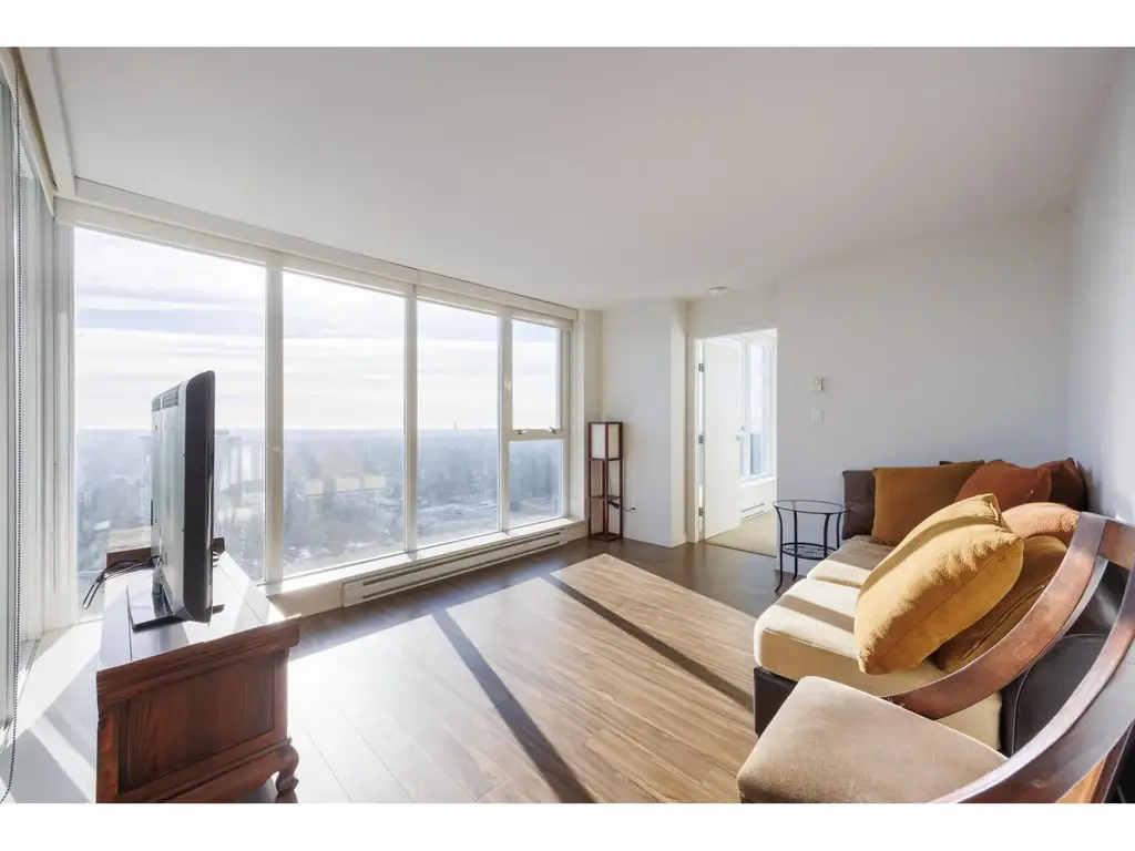 3708 13325 102a Avenue, Surrey