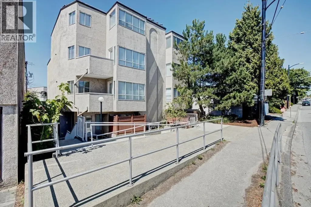 8851 Granville, Vancouver