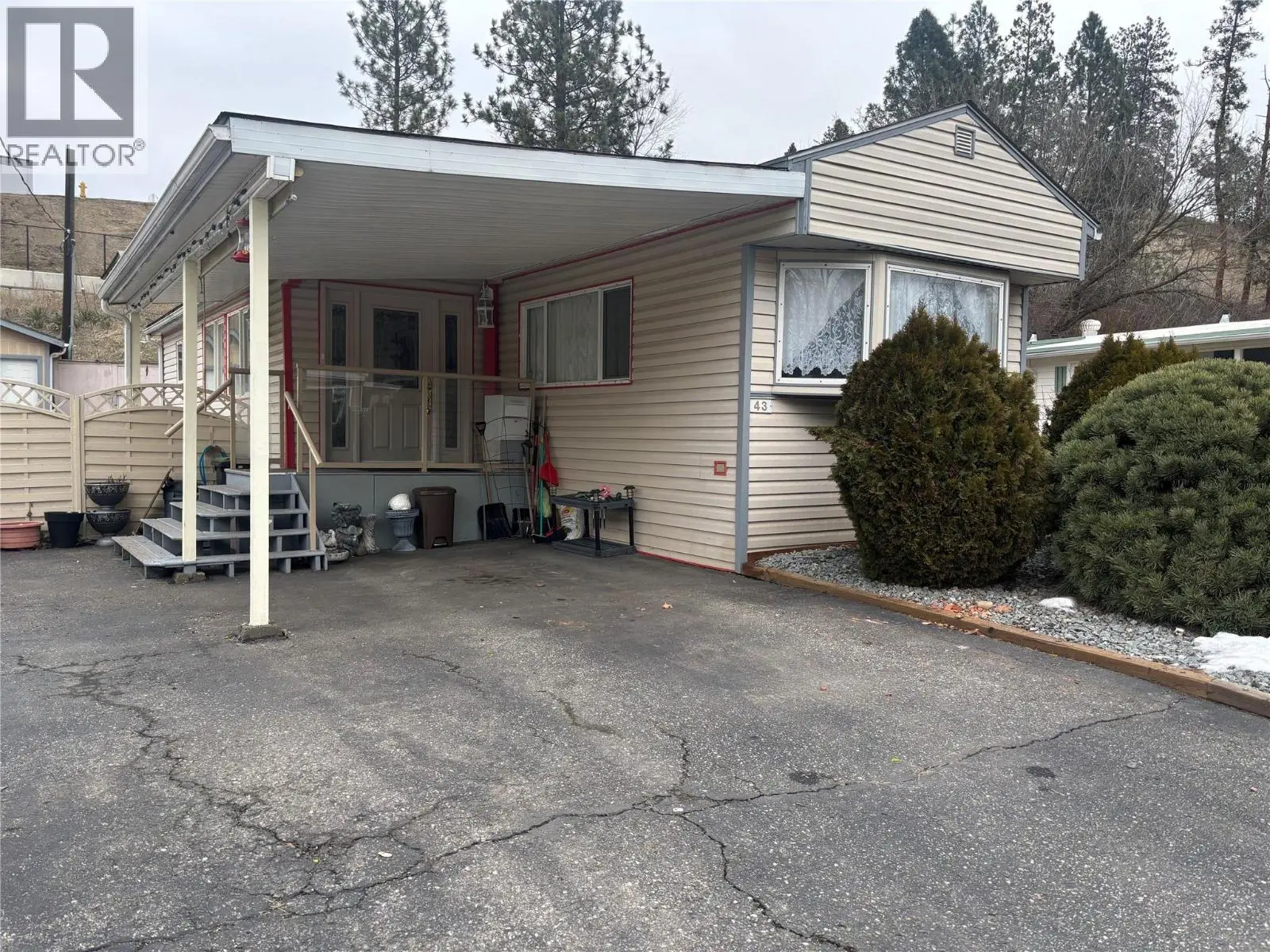 Photo of Listing #10373684
