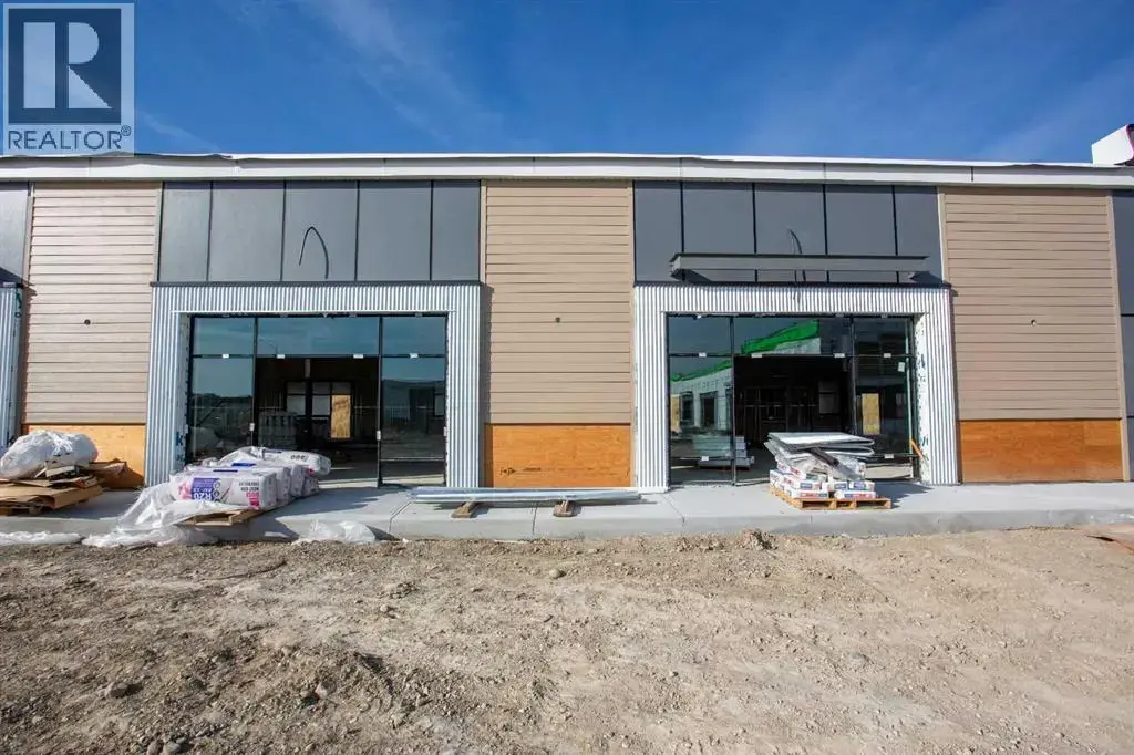 208, 3104 Main Street, Airdrie