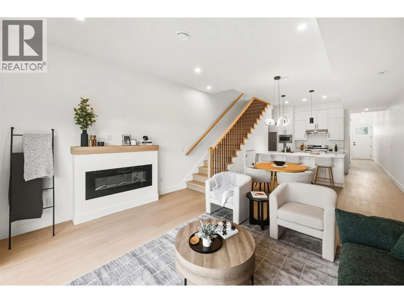 194 Maple Place Unit# 4. Oliver, British Columbia
