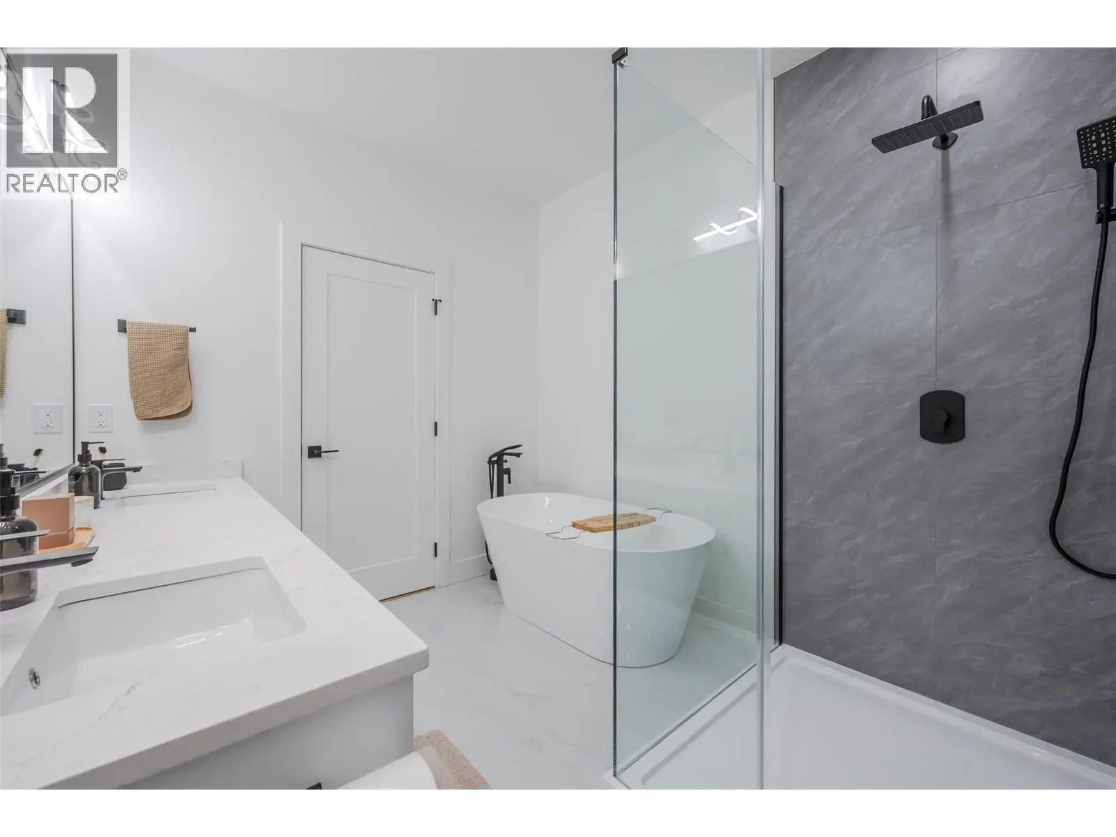 194 Maple Place Unit# 4. Oliver, British Columbia