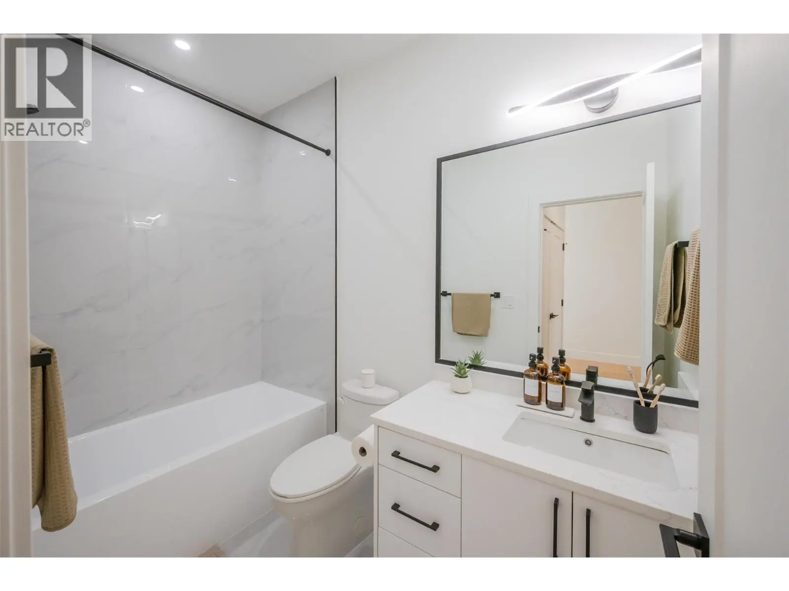 194 Maple Place Unit# 4. Oliver, British Columbia