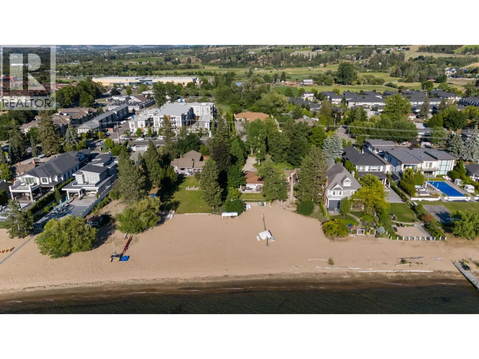 4158 Lakeshore Road. Kelowna, British Columbia