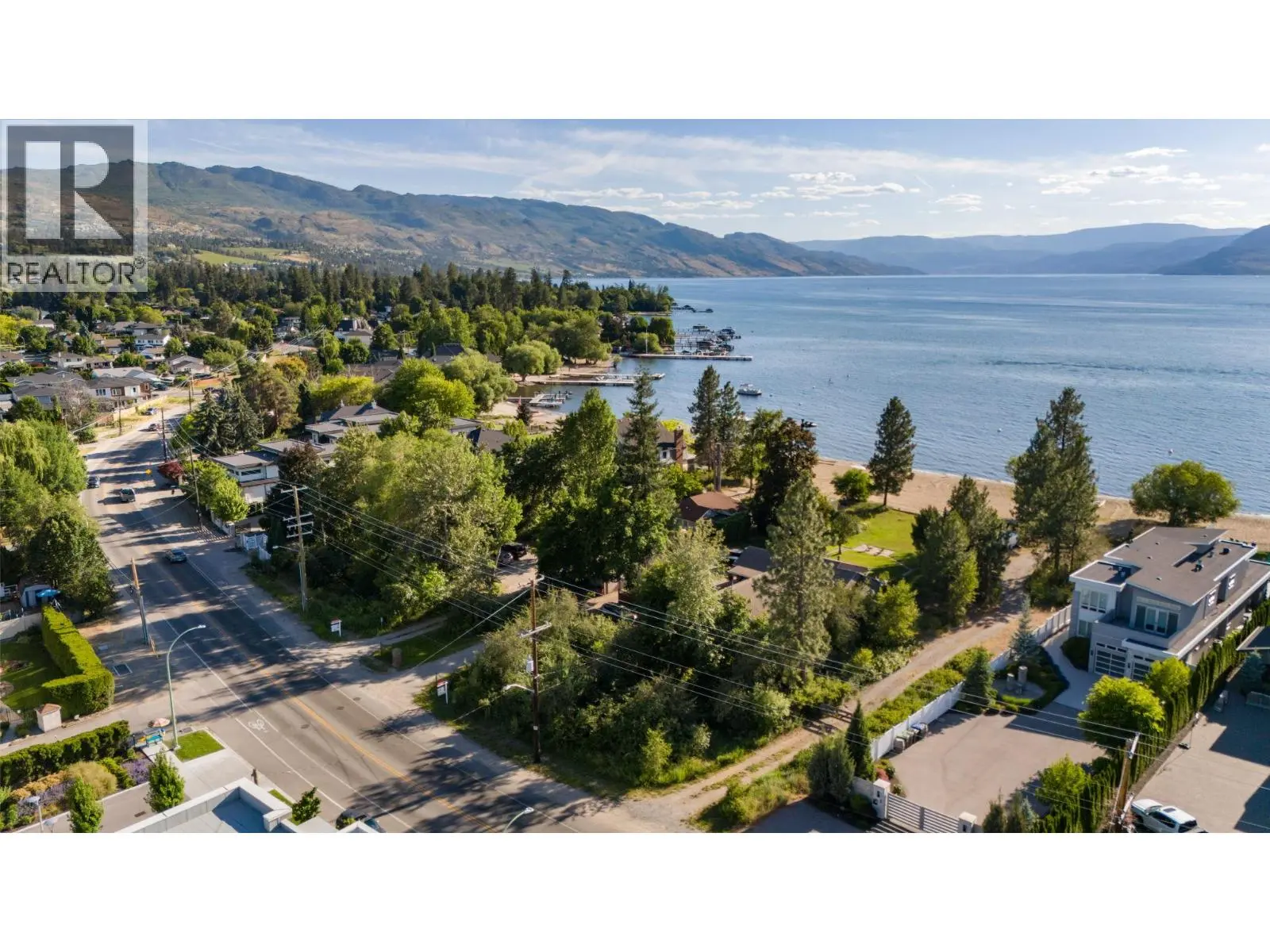 4158 Lakeshore Road. Kelowna, British Columbia