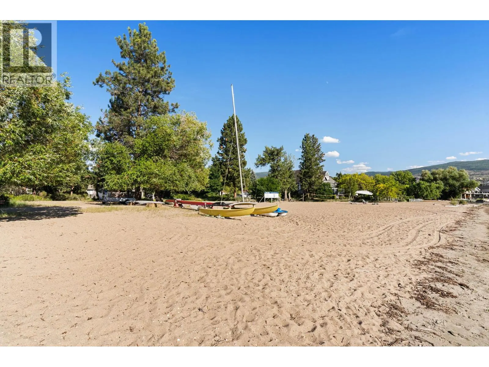4164 Lakeshore Road. Kelowna, British Columbia