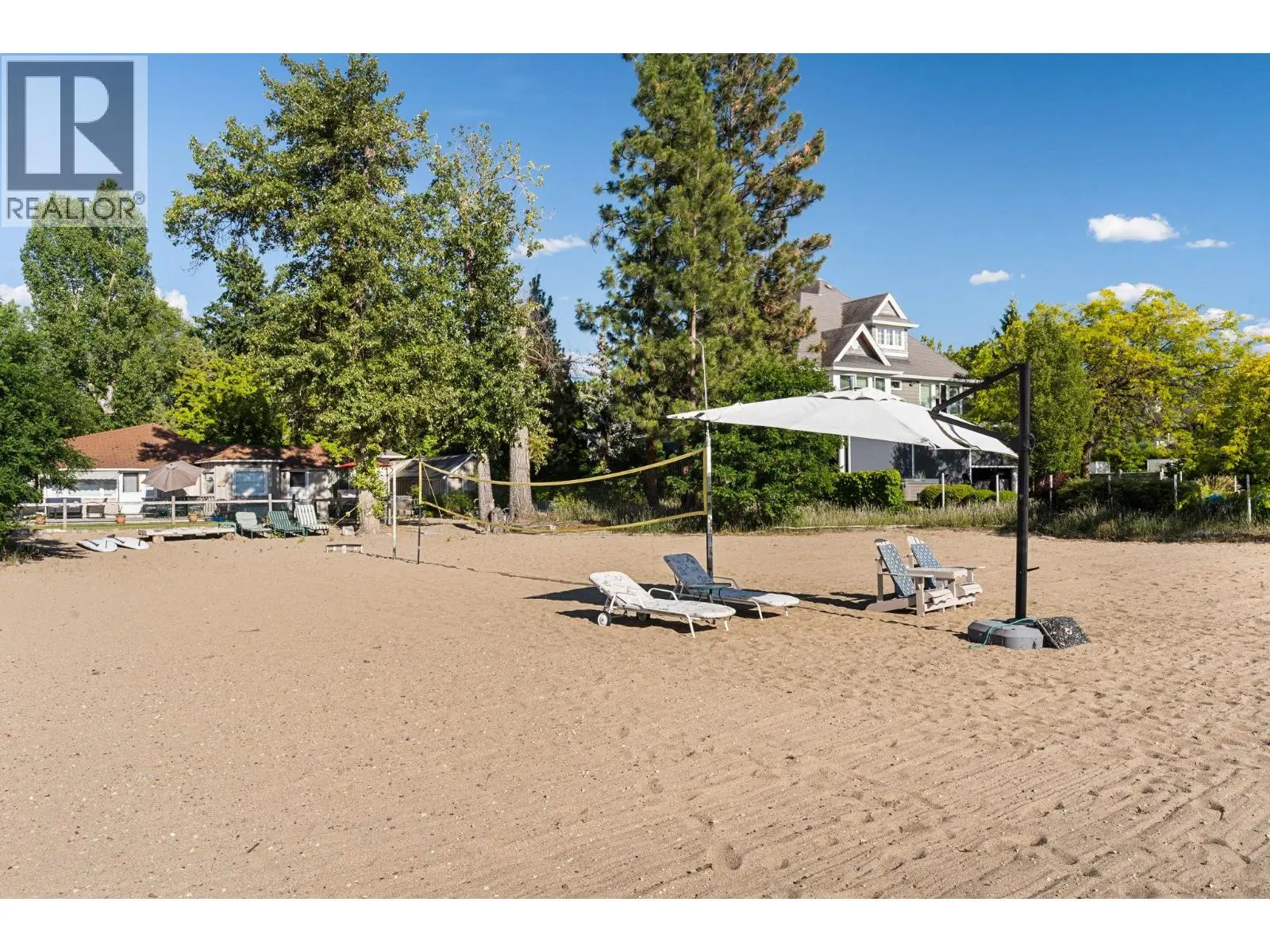 4164 Lakeshore Road. Kelowna, British Columbia