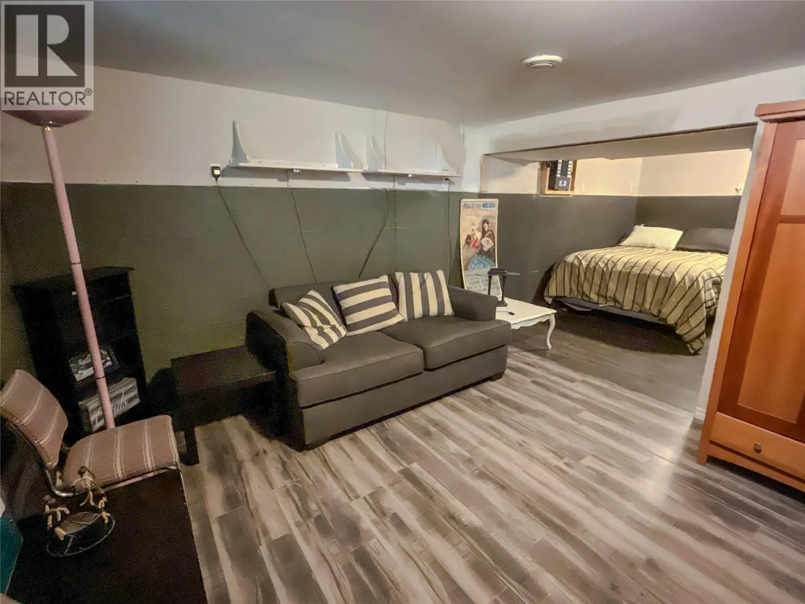 5506 Jackpine Lane. Osoyoos, British Columbia