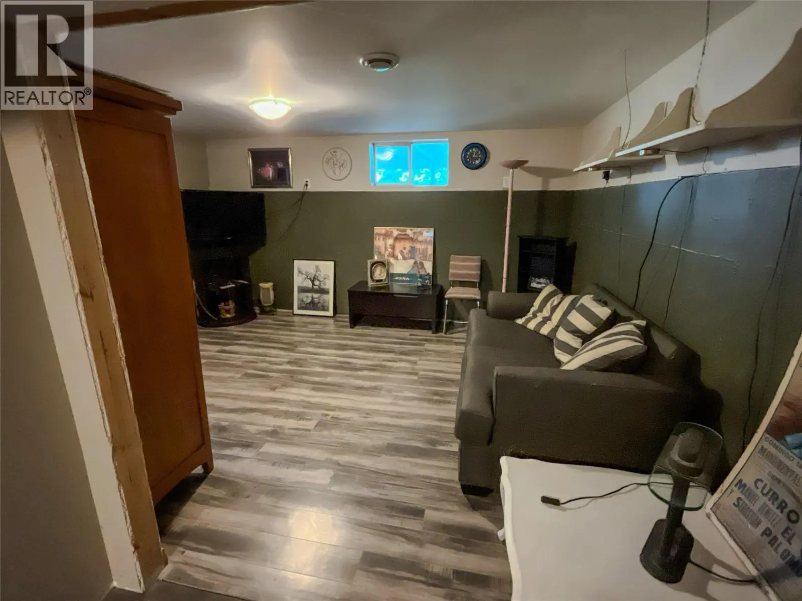 5506 Jackpine Lane. Osoyoos, British Columbia