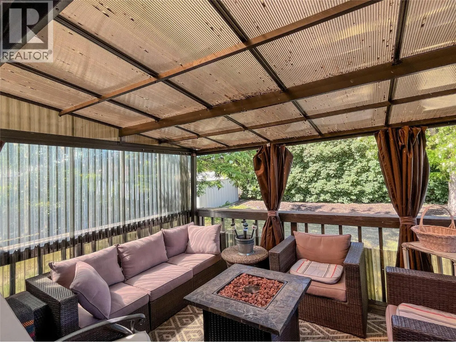 5506 Jackpine Lane. Osoyoos, British Columbia