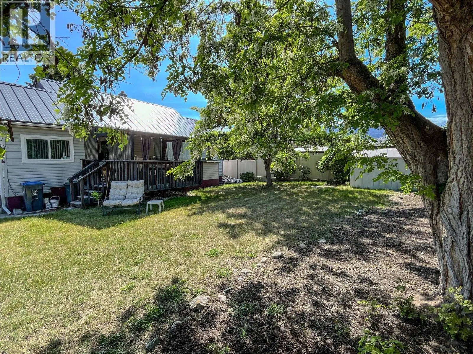 5506 Jackpine Lane. Osoyoos, British Columbia