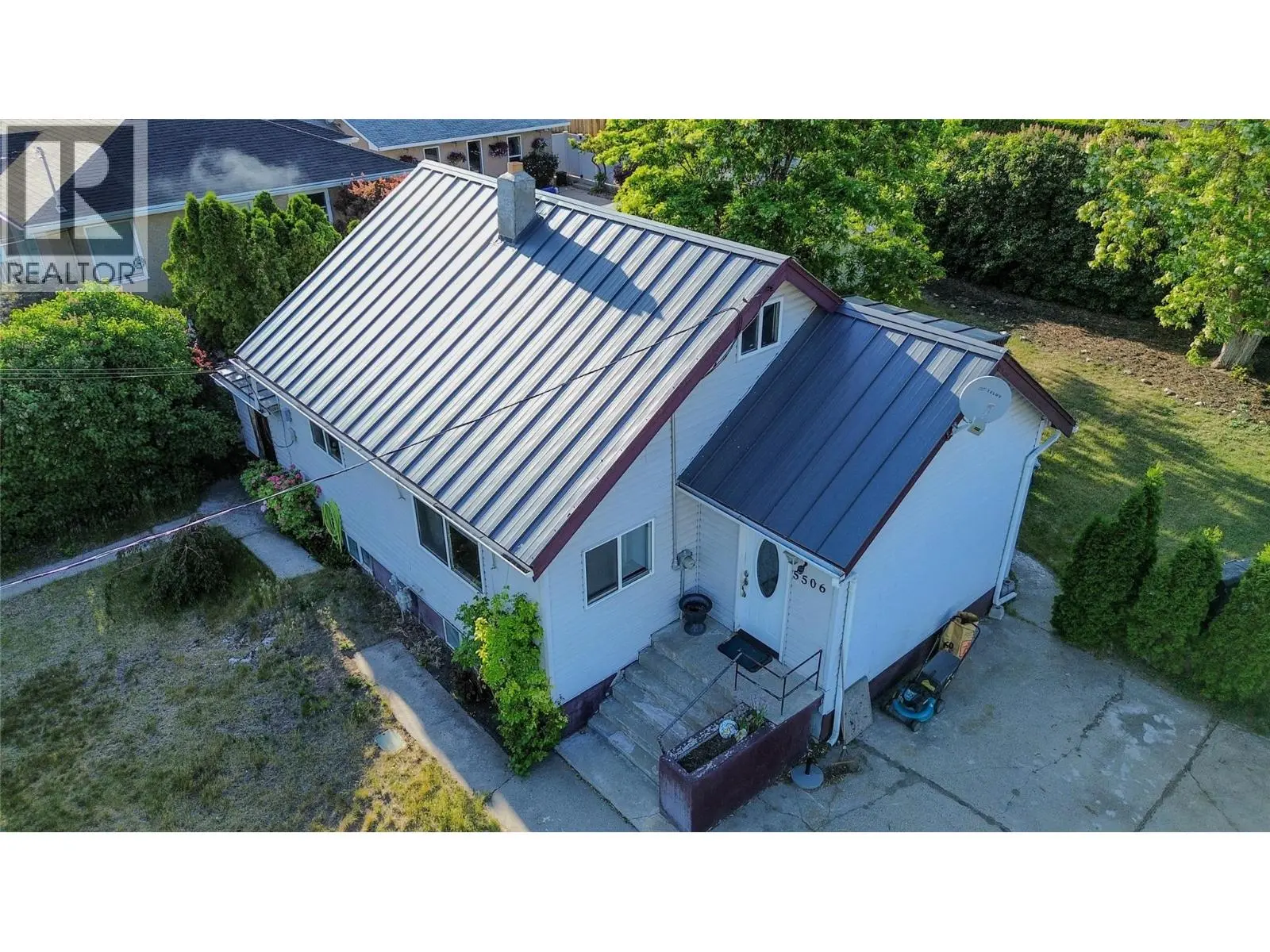 5506 Jackpine Lane. Osoyoos, British Columbia