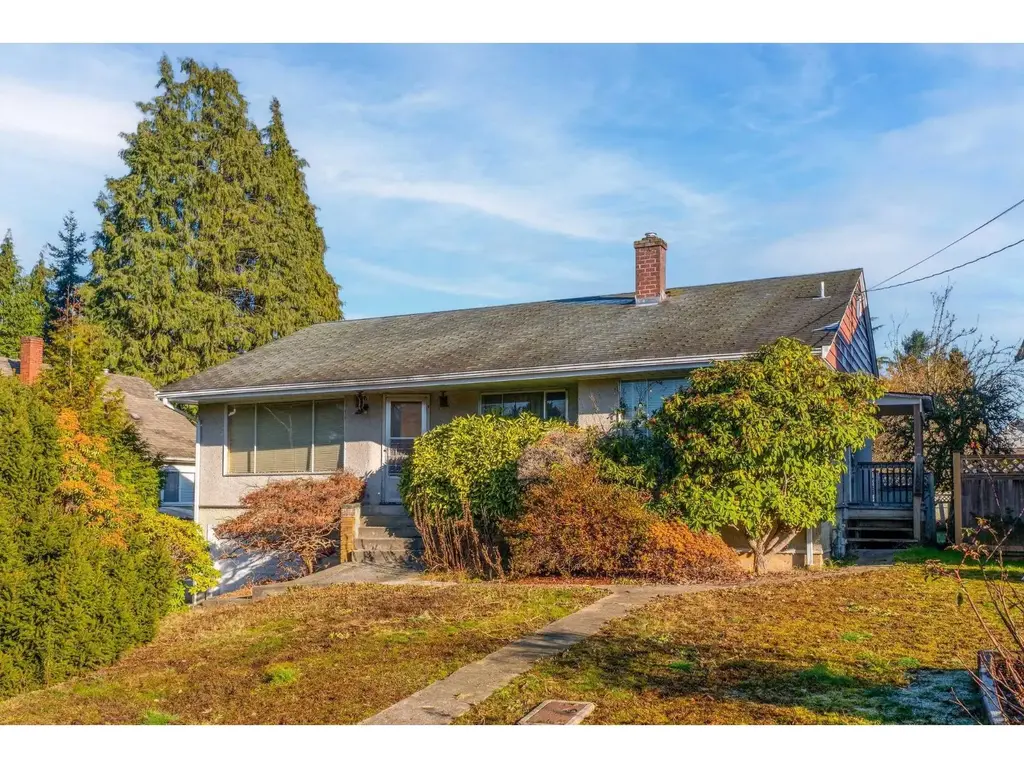 13817 Berg Road, Surrey