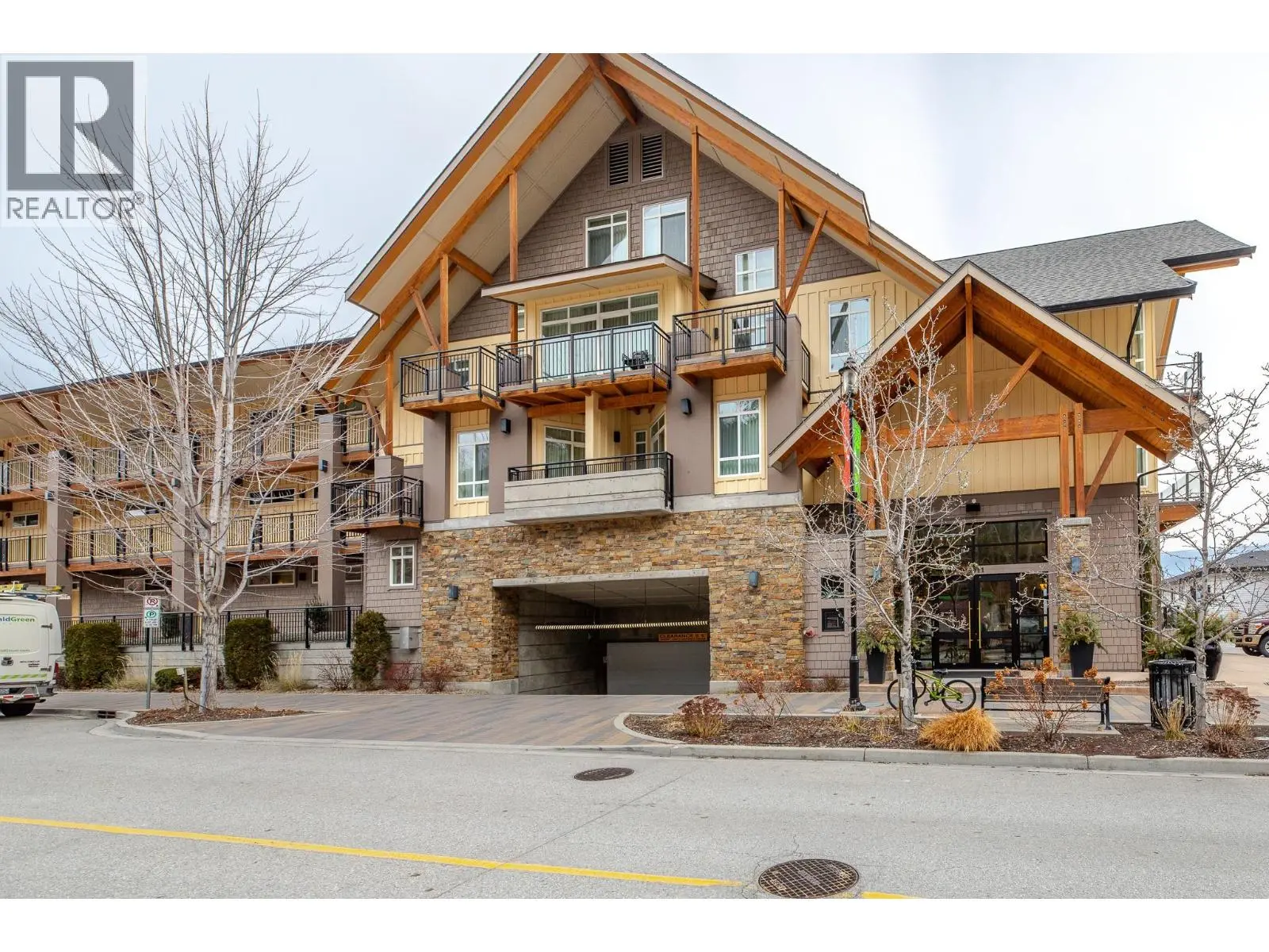 13011 Lakeshore Drive Unit# 352. Summerland, British Columbia