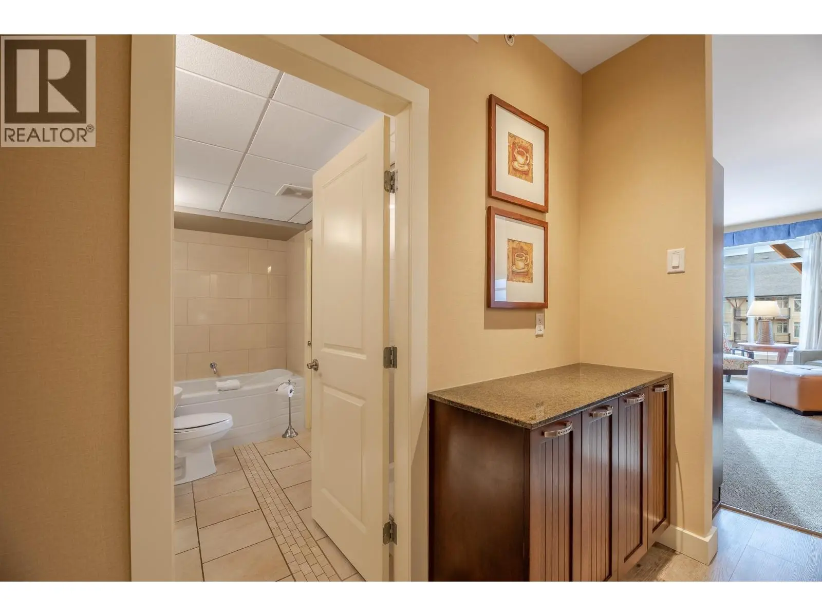 13011 Lakeshore Drive Unit# 352. Summerland, British Columbia