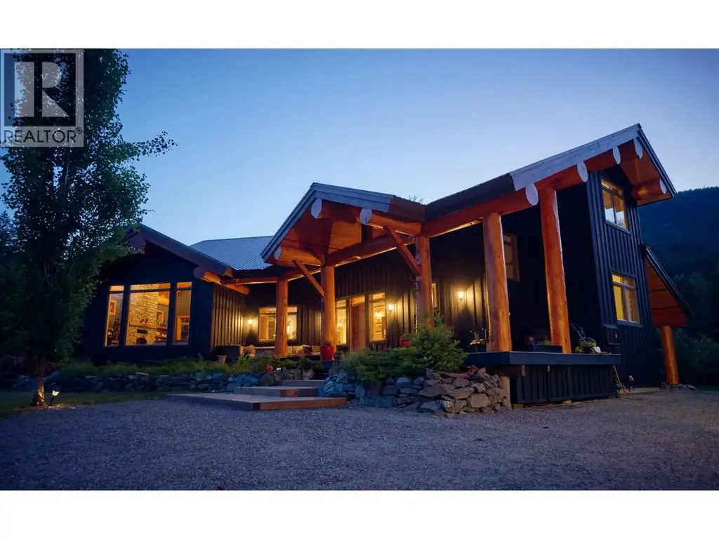 7703 Pemberton Portage Road, Pemberton