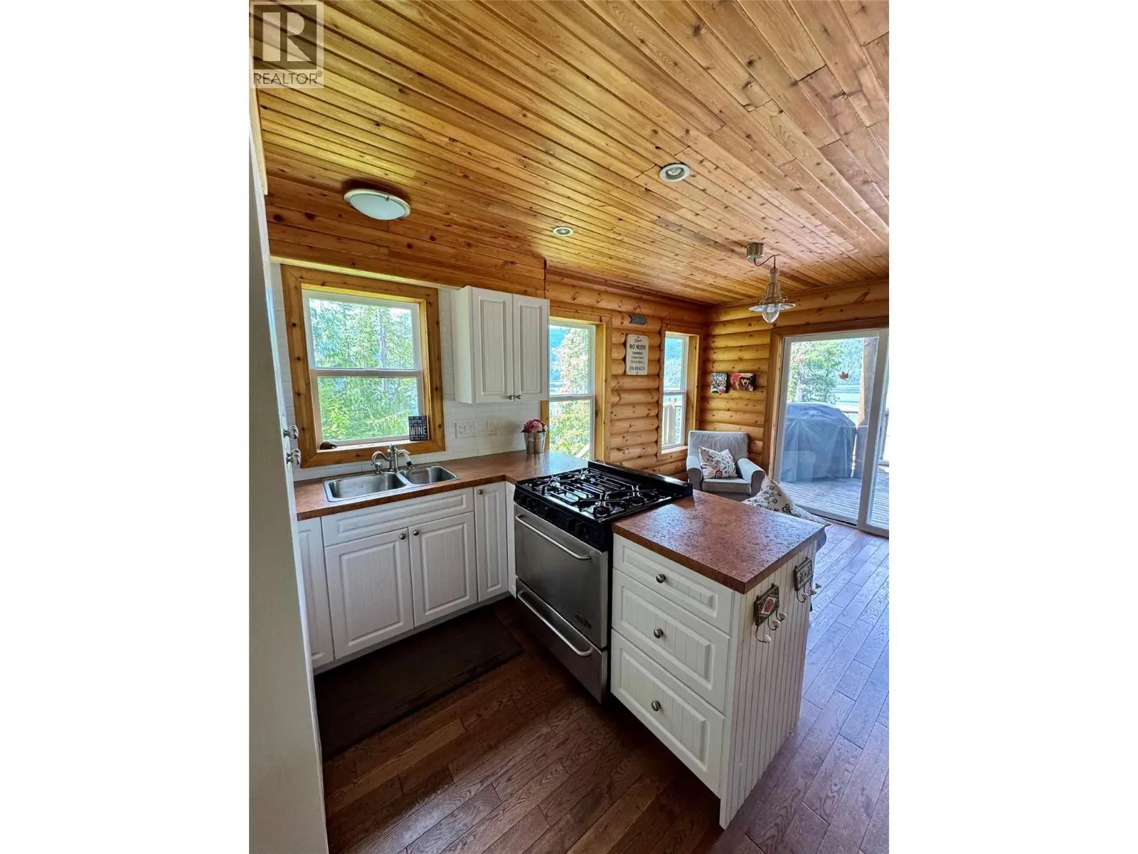 Lot 4 Pete Martin Bay. Sicamous, British Columbia