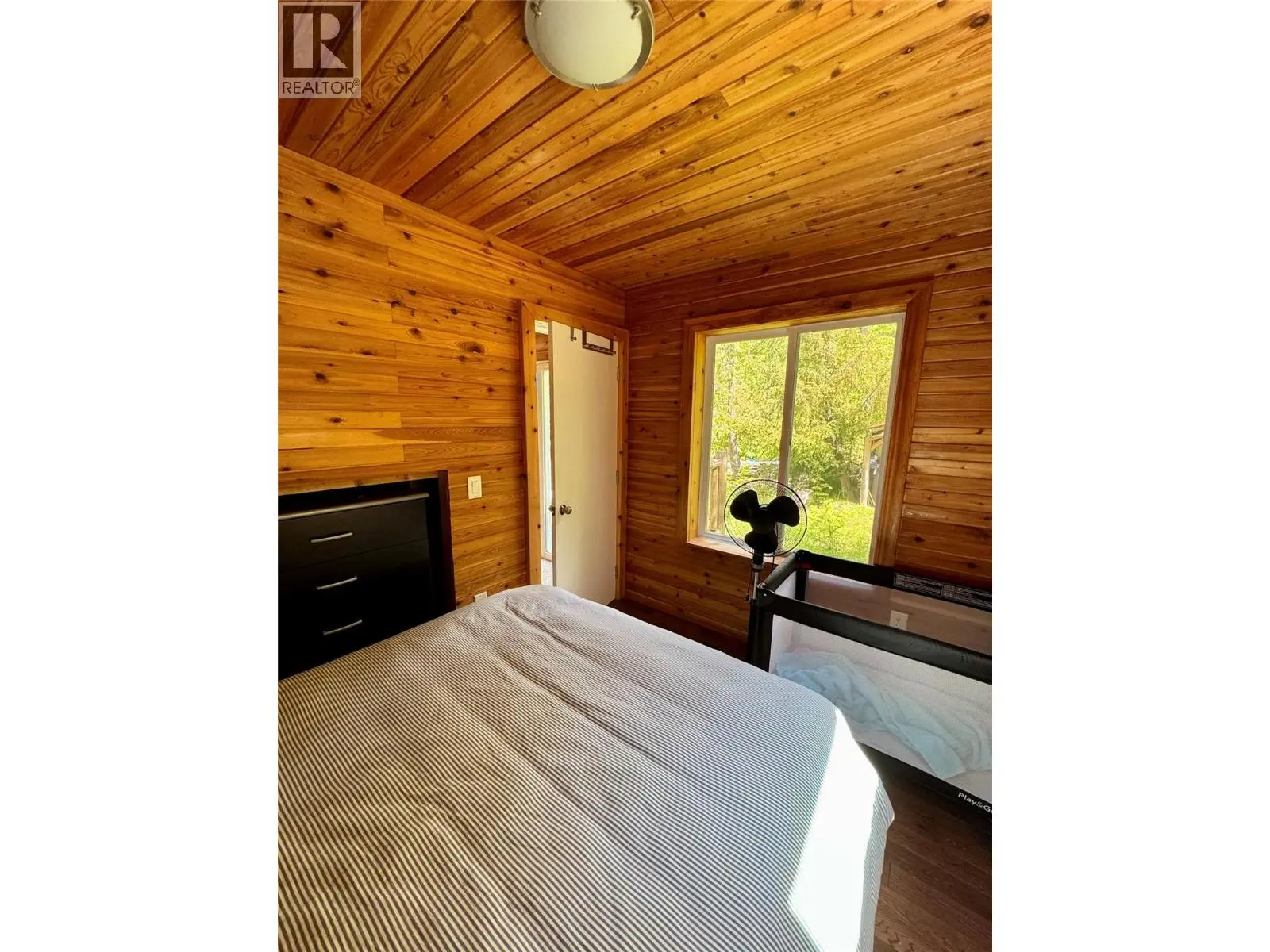 Lot 4 Pete Martin Bay. Sicamous, British Columbia