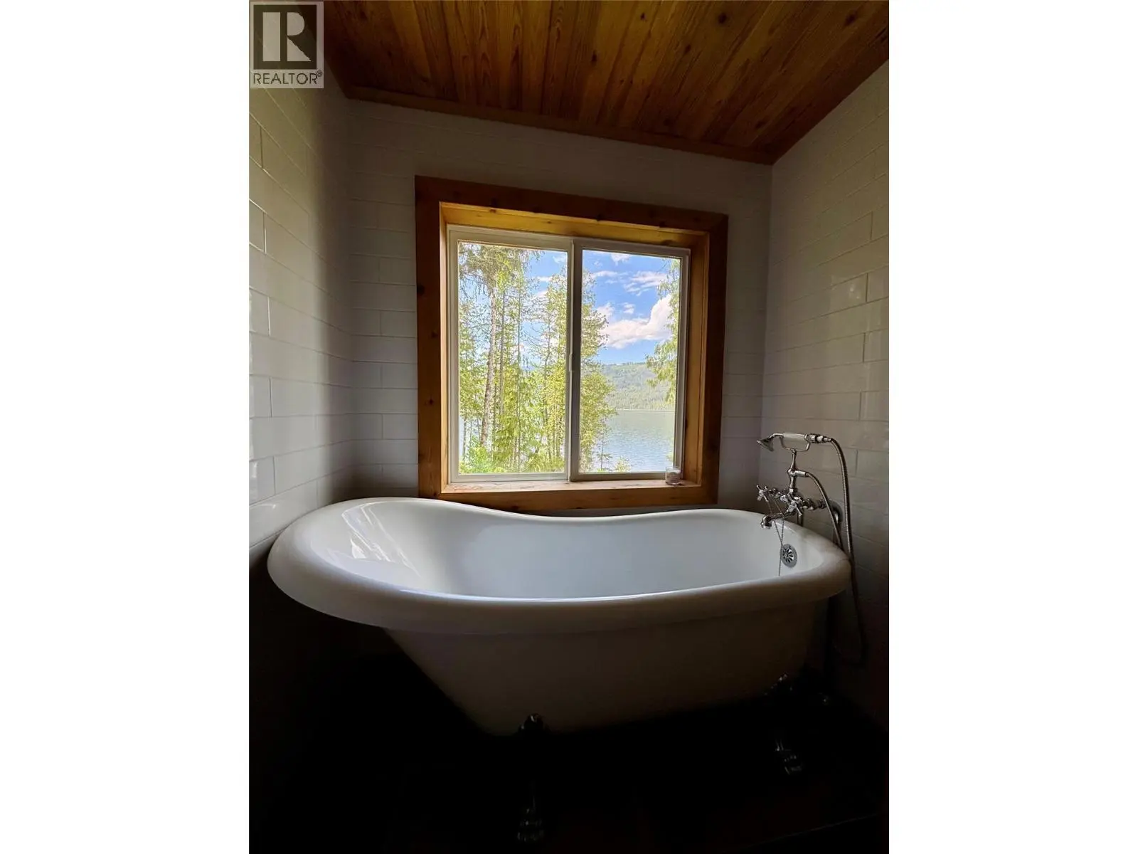 Lot 4 Pete Martin Bay. Sicamous, British Columbia