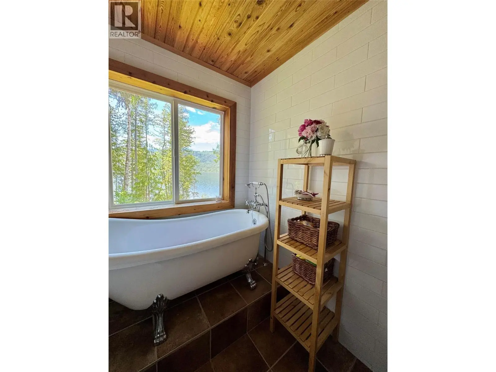Lot 4 Pete Martin Bay. Sicamous, British Columbia