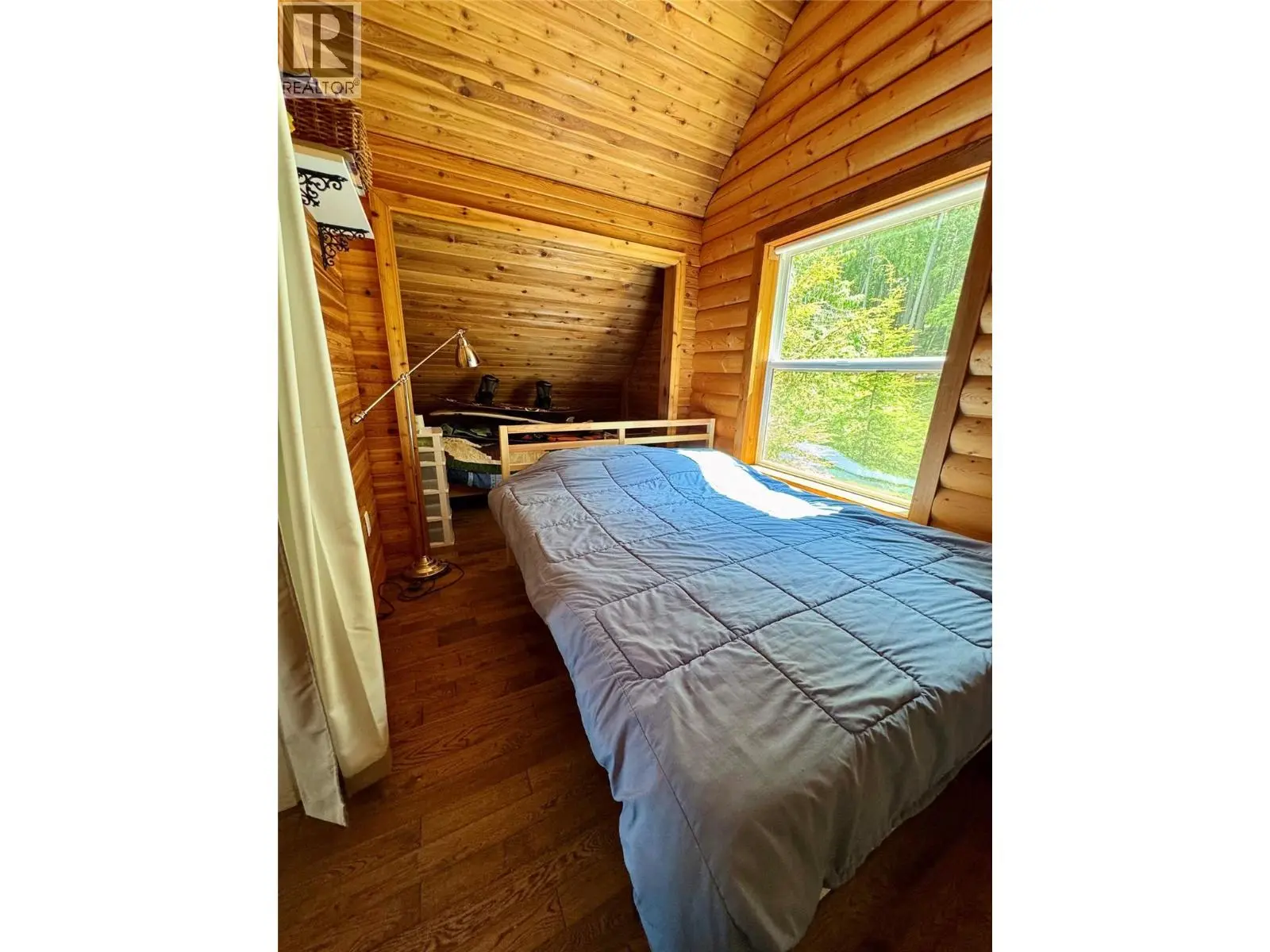 Lot 4 Pete Martin Bay. Sicamous, British Columbia