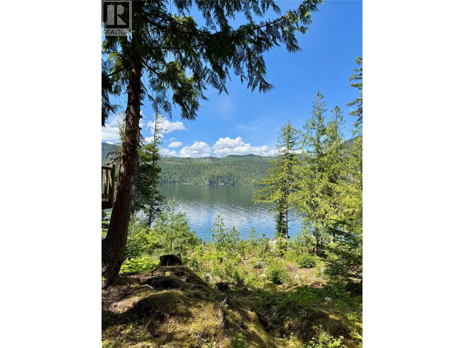 Lot 4 Pete Martin Bay. Sicamous, British Columbia