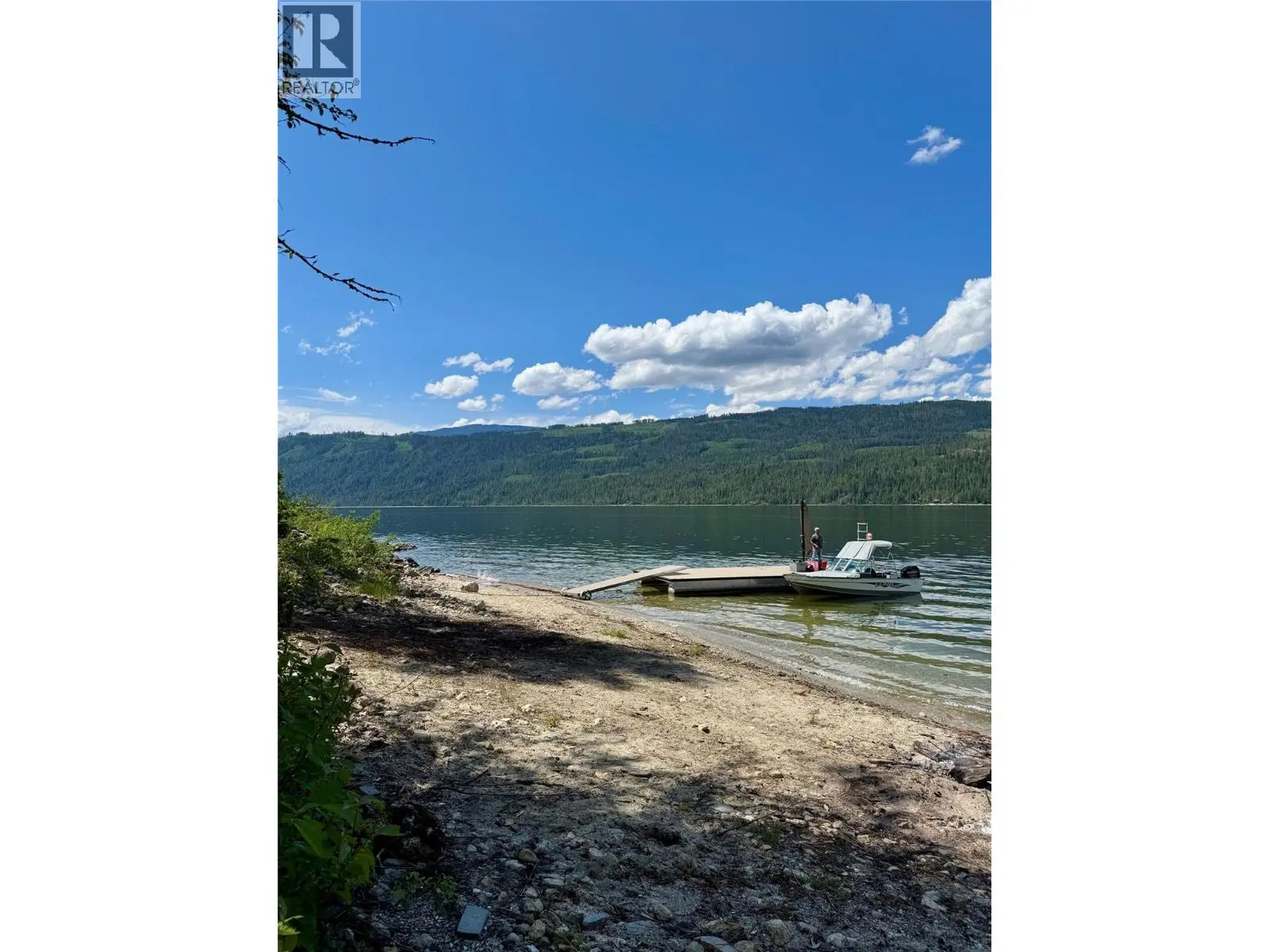 Lot 4 Pete Martin Bay. Sicamous, British Columbia