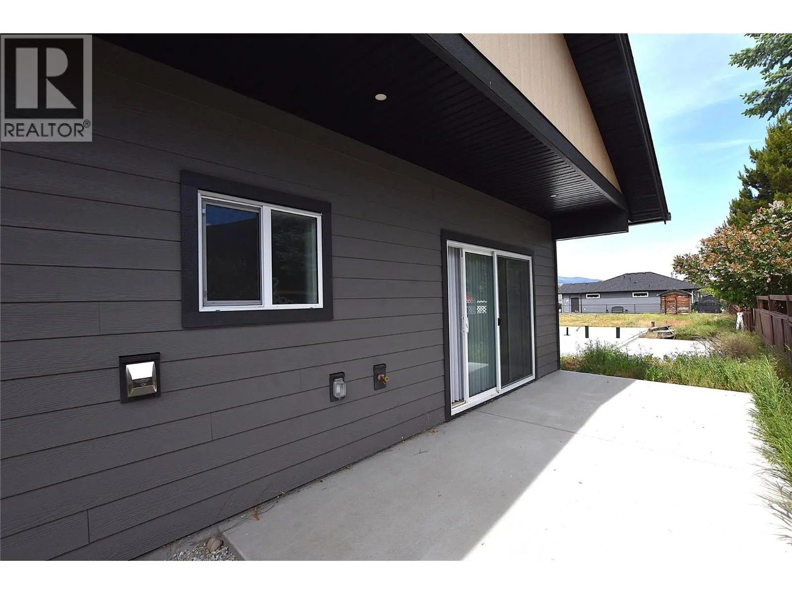 592 Nighthawk Avenue. Vernon, British Columbia