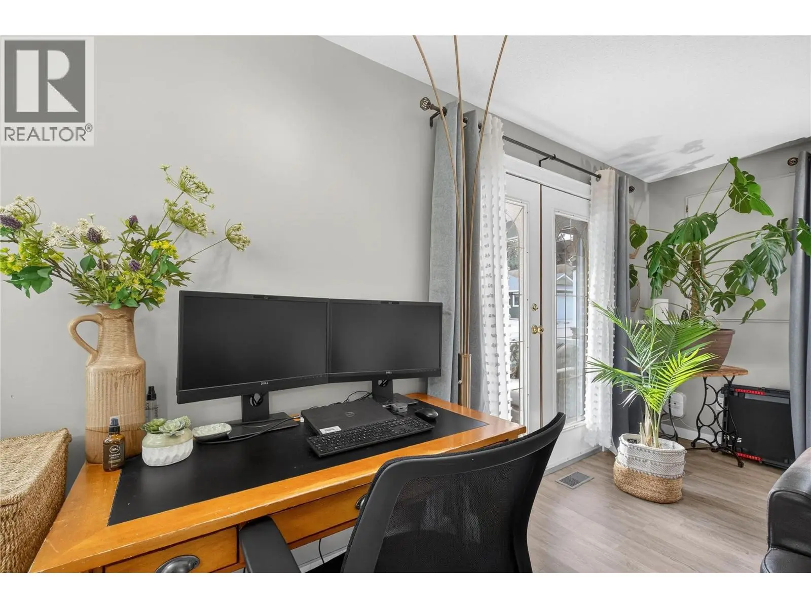 206 Falcon Avenue. Vernon, British Columbia
