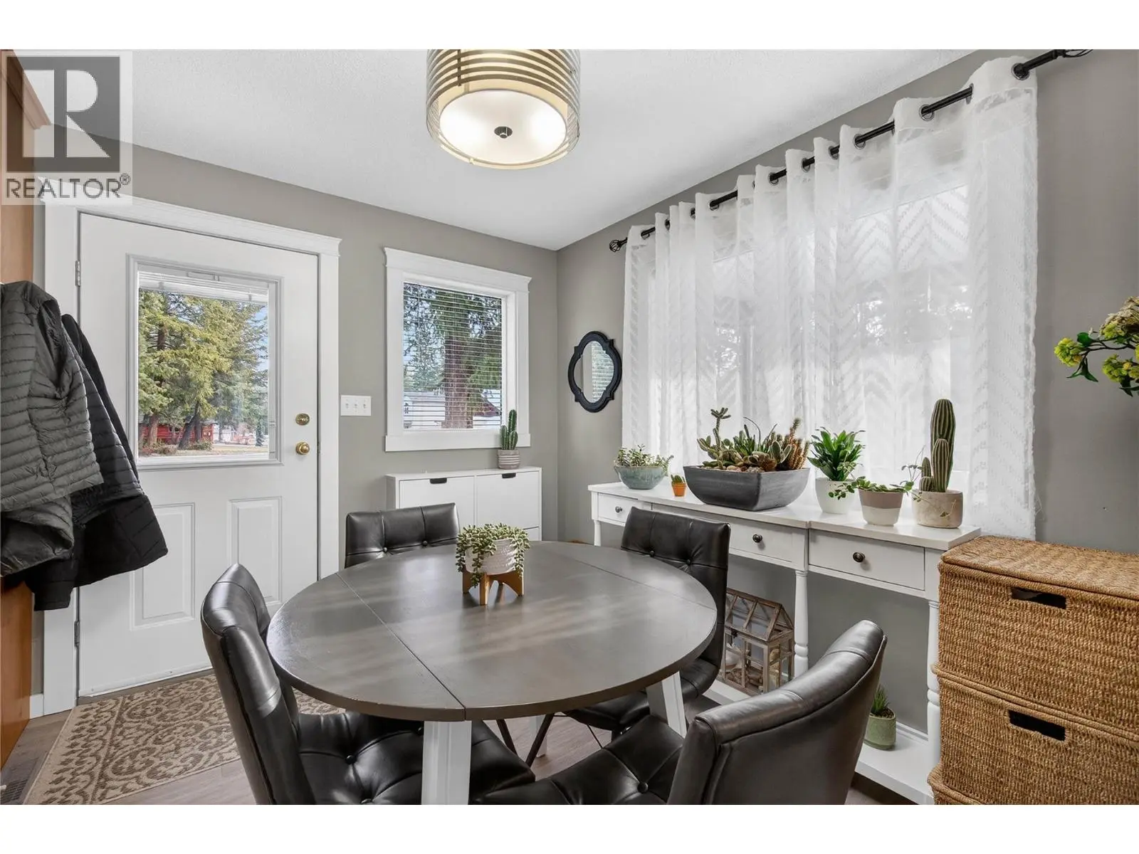206 Falcon Avenue. Vernon, British Columbia