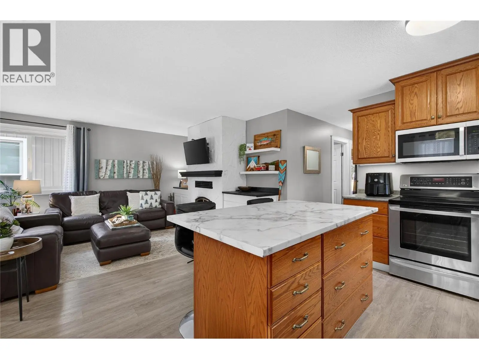 206 Falcon Avenue. Vernon, British Columbia