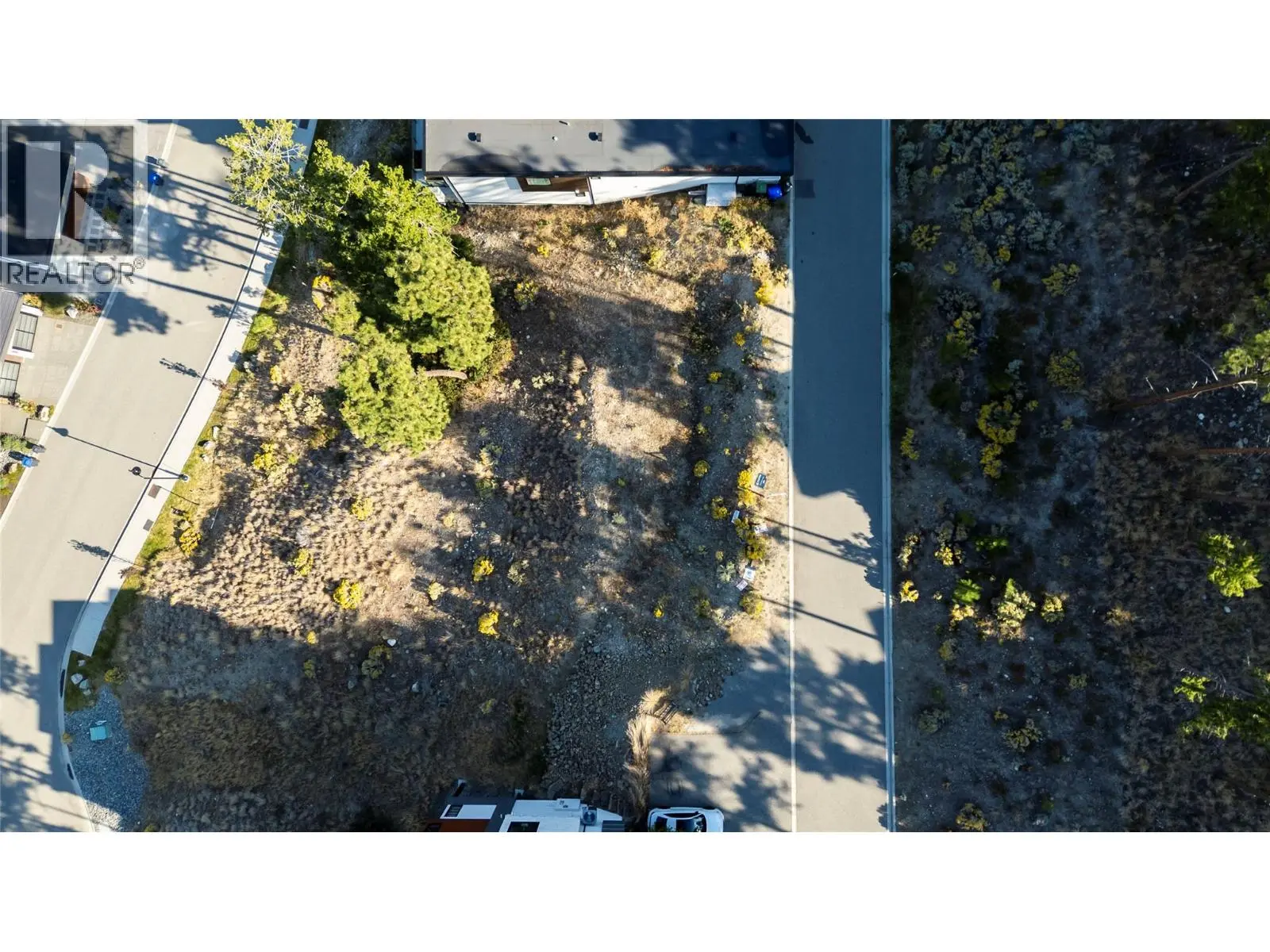 3340 Black Pine Lane. Kelowna, British Columbia