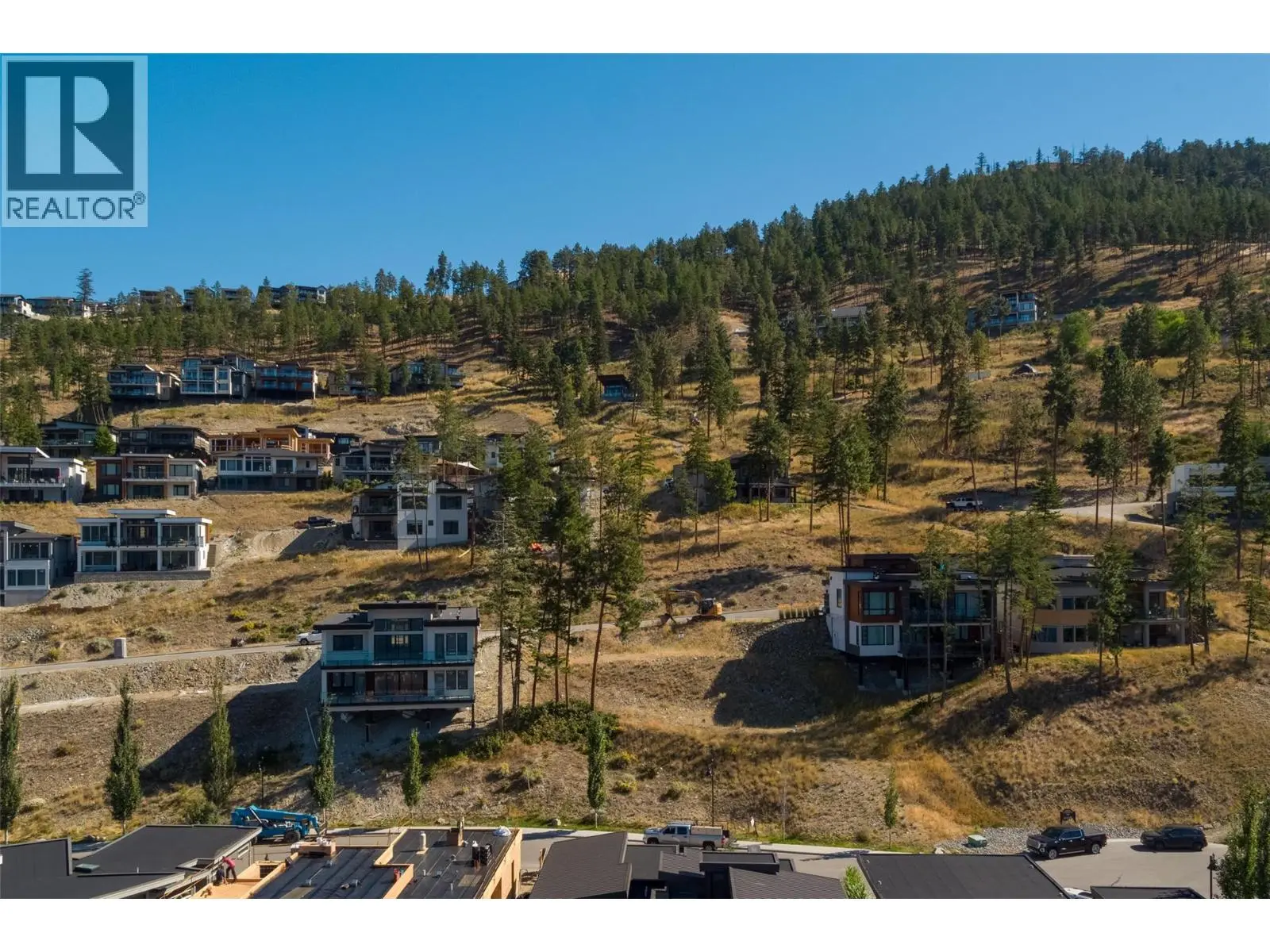 3340 Black Pine Lane. Kelowna, British Columbia
