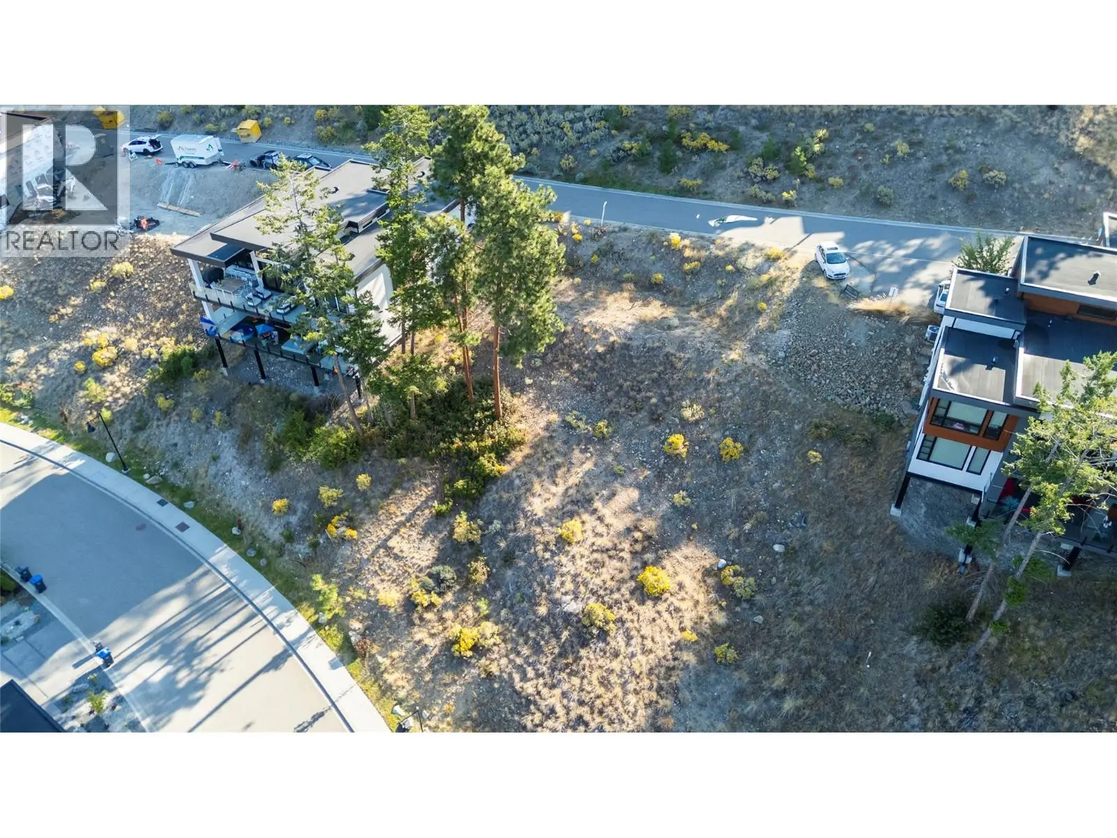 3340 Black Pine Lane. Kelowna, British Columbia