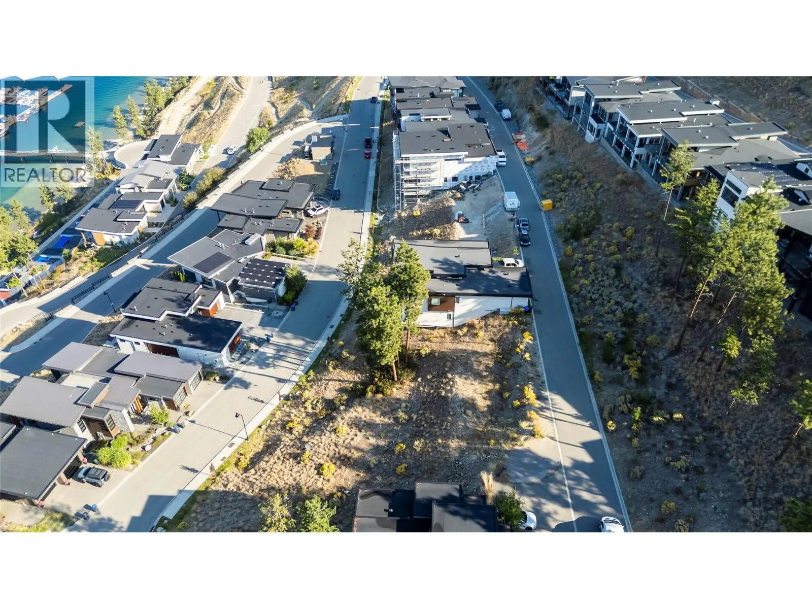 3340 Black Pine Lane. Kelowna, British Columbia