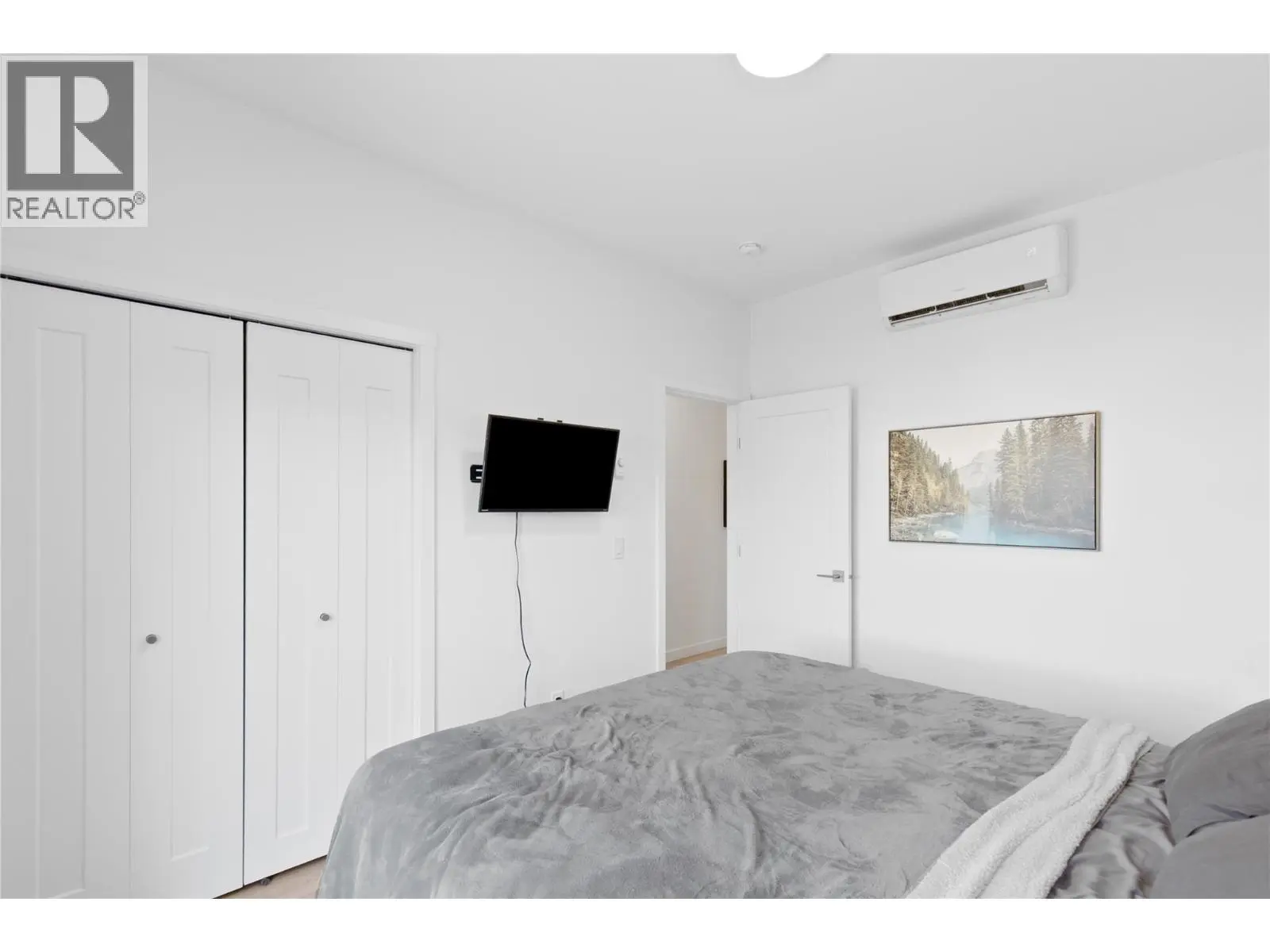 8900 Jim Bailey Road Unit# 107. Kelowna, British Columbia