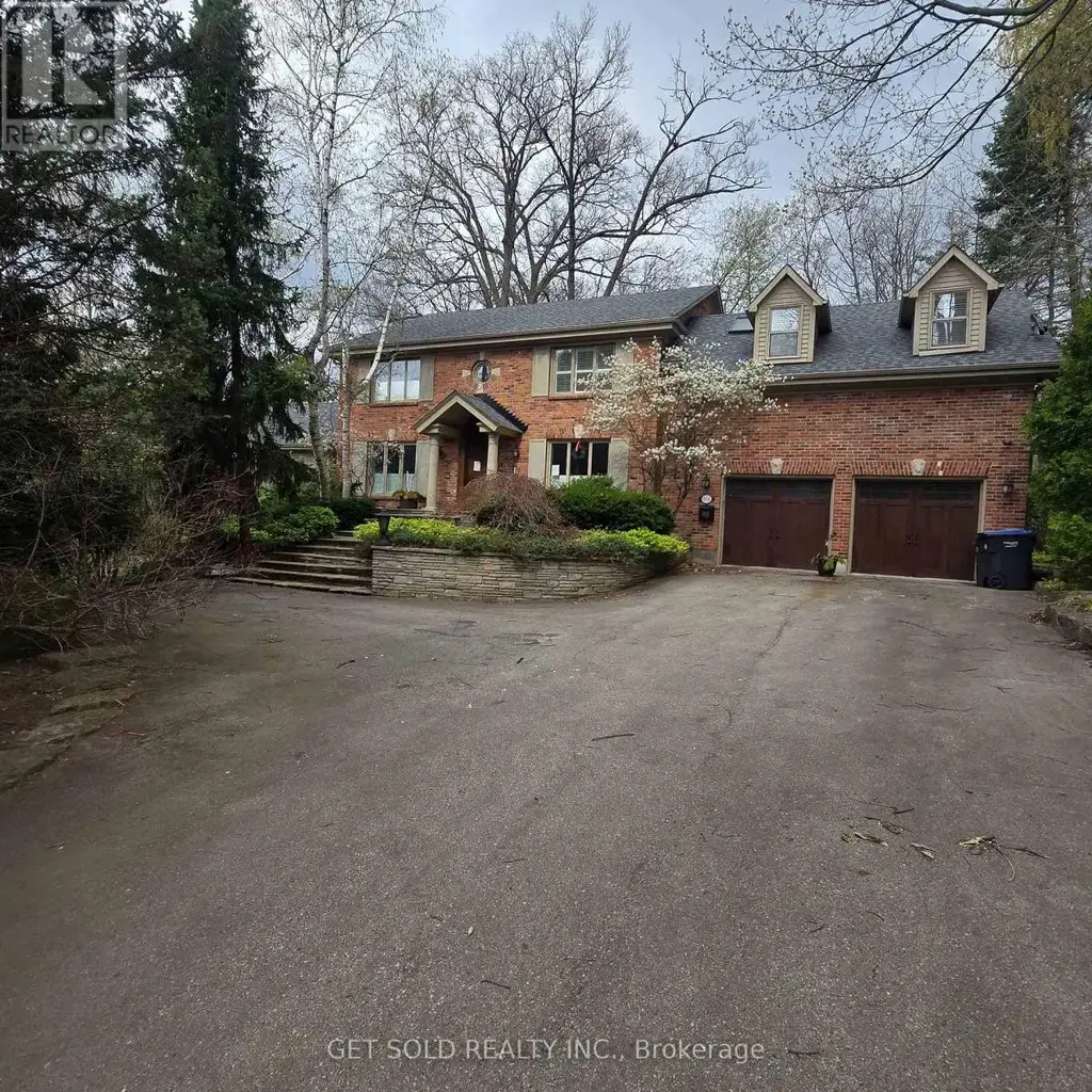 1701 Birchwood Drive, Mississauga (Lorne Park)