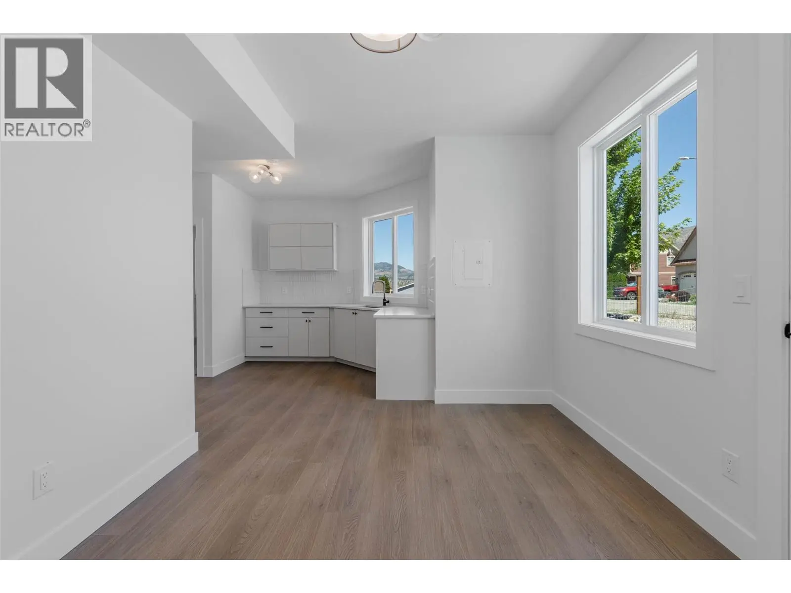394 Chardonnay Avenue. Oliver, British Columbia