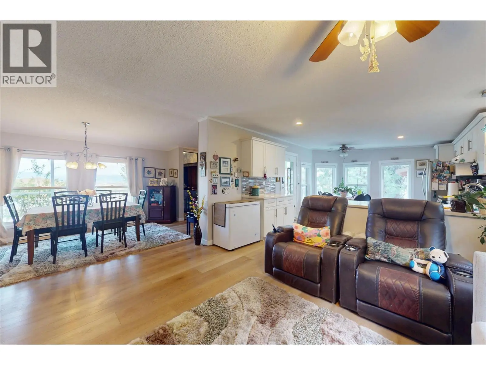 1750 Lenz Road Unit# 53. West Kelowna, British Columbia