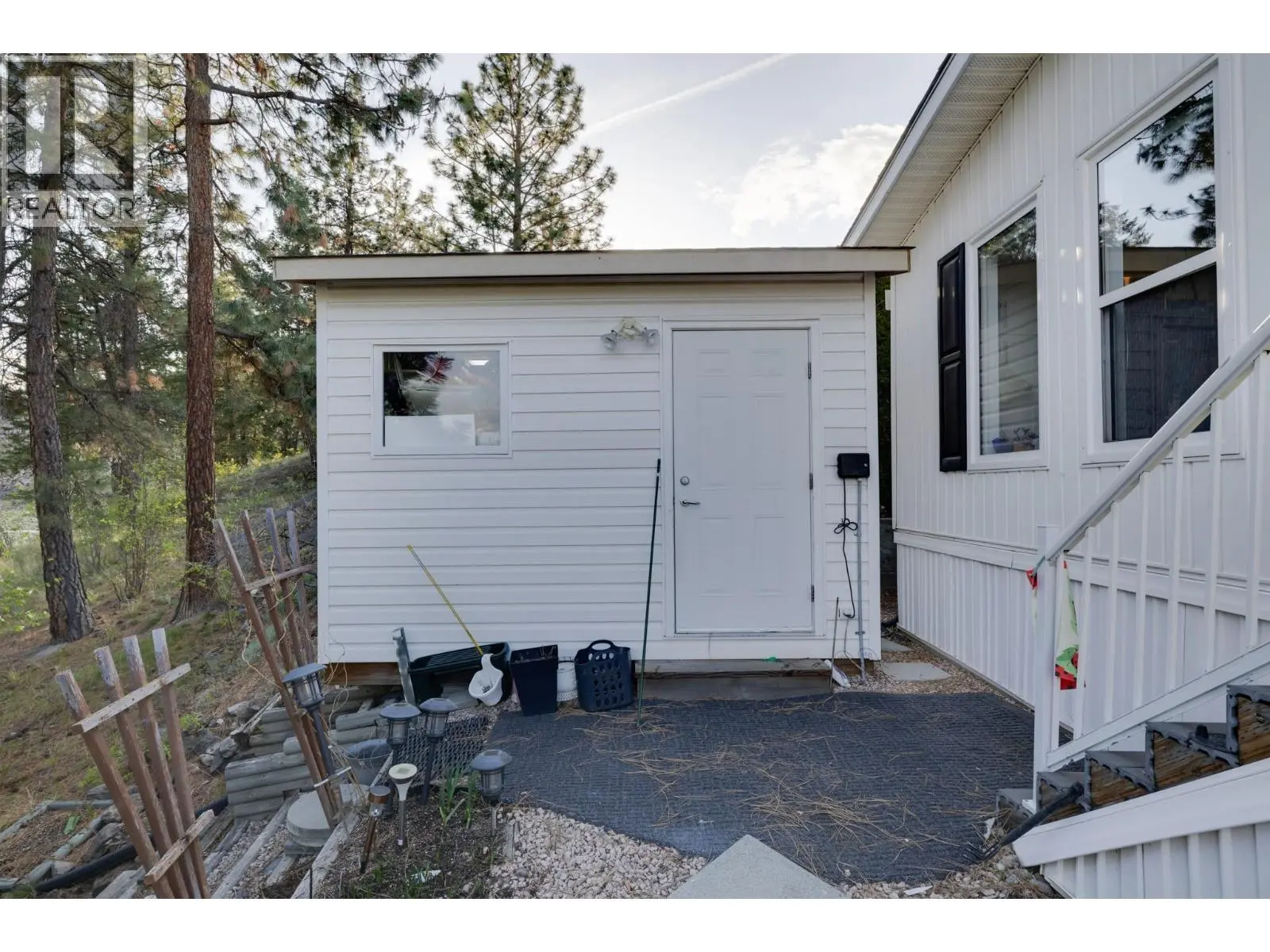 1750 Lenz Road Unit# 53. West Kelowna, British Columbia