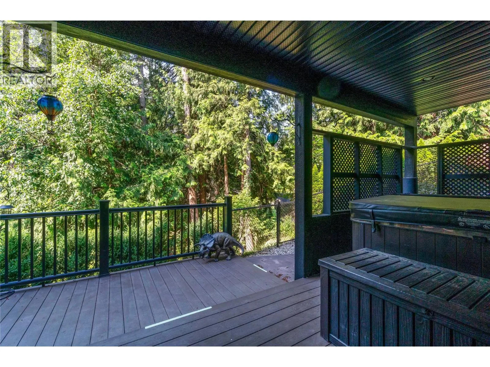 2762 Glenview Road. Blind Bay, British Columbia