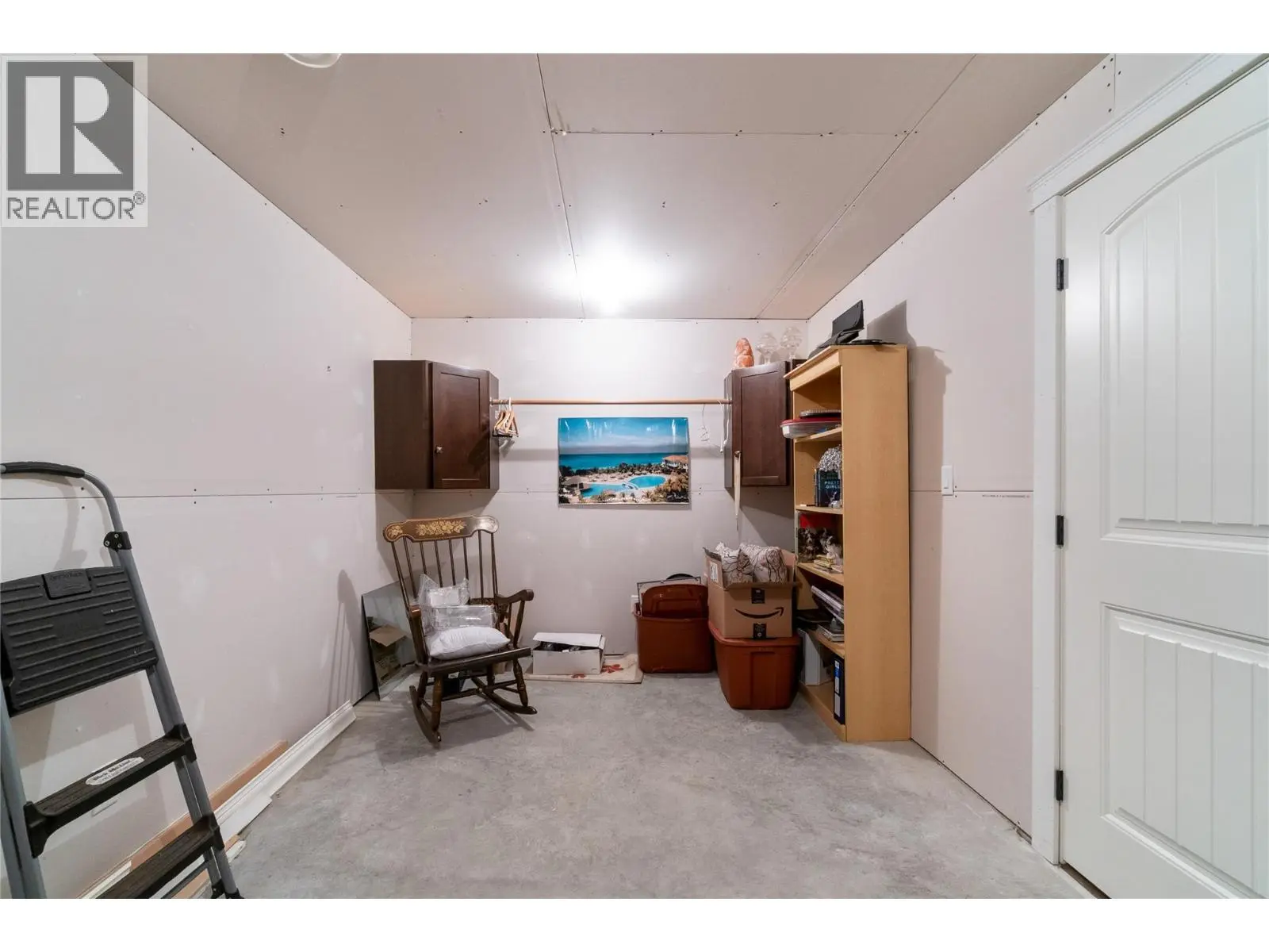 2762 Glenview Road. Blind Bay, British Columbia
