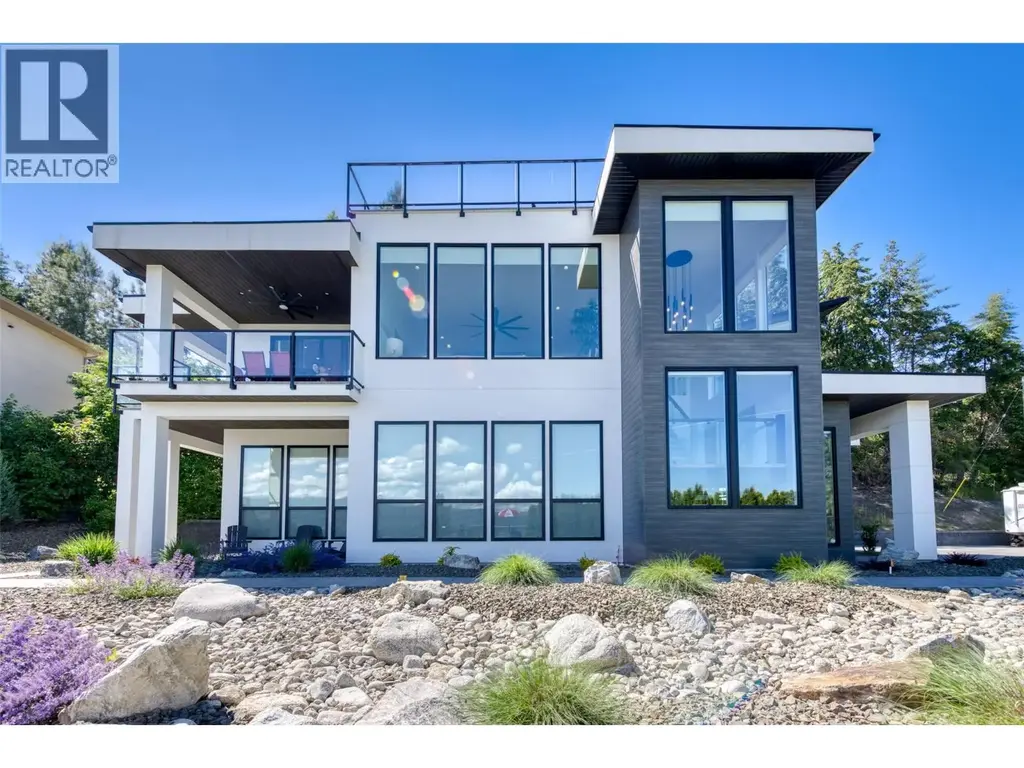 2672 Lakeridge Road, West Kelowna