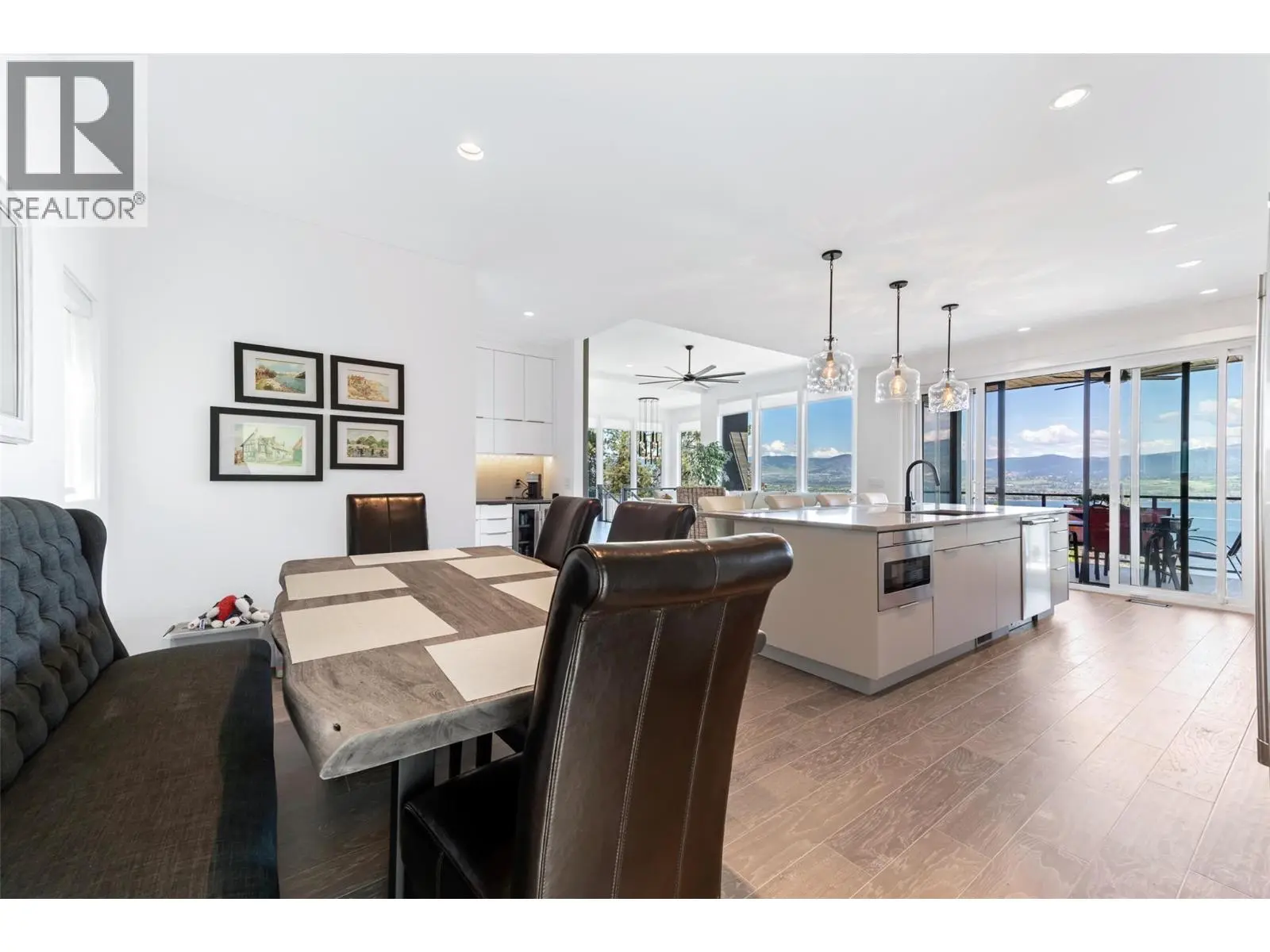 2672 Lakeridge Road. West Kelowna, British Columbia