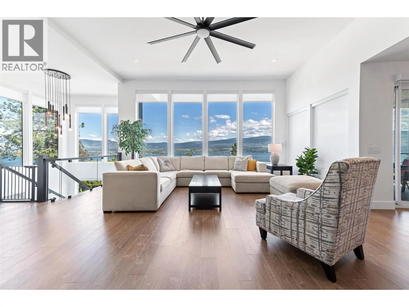 2672 Lakeridge Road. West Kelowna, British Columbia