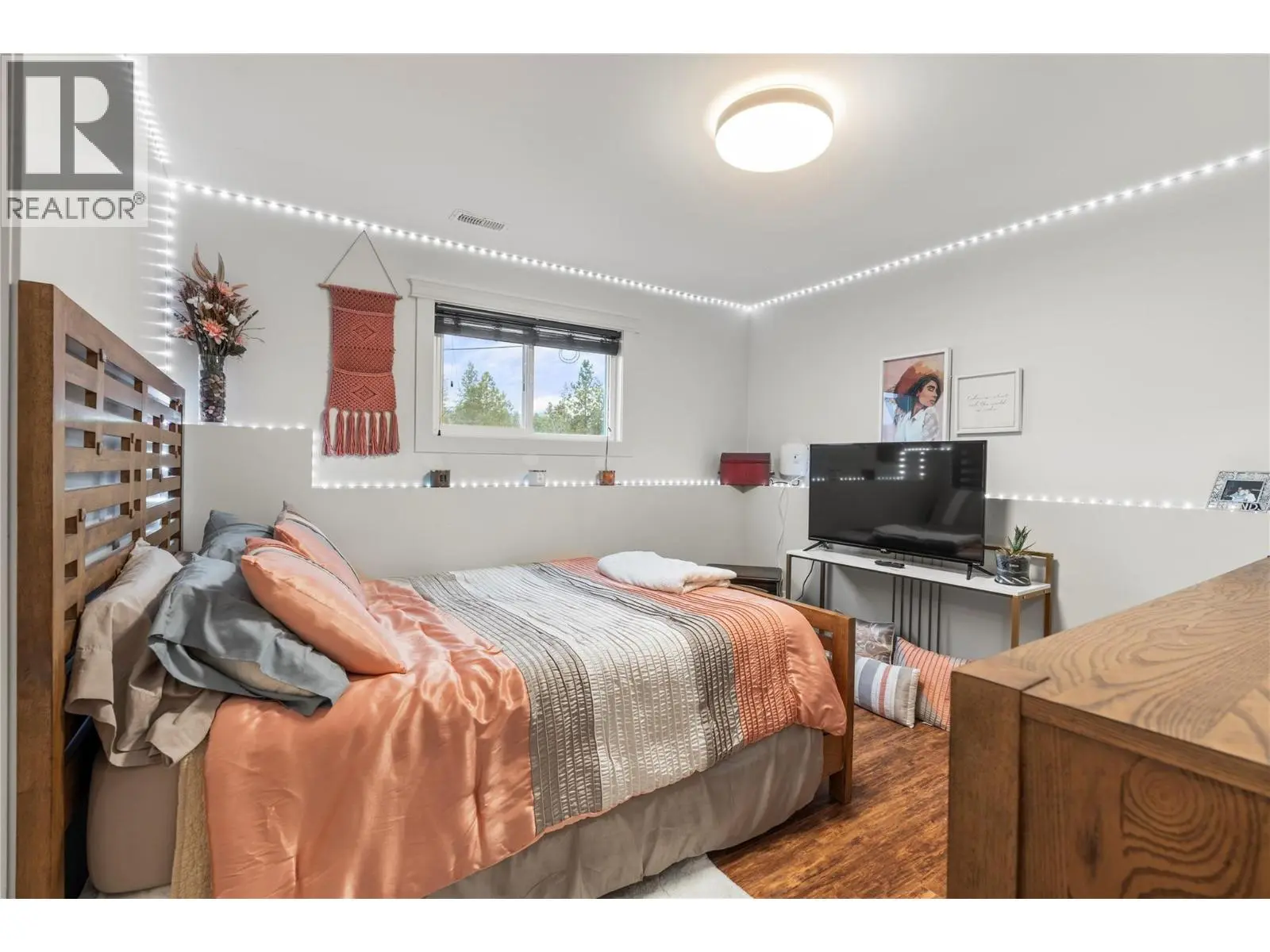 1718 Grandview Avenue. Lumby, British Columbia